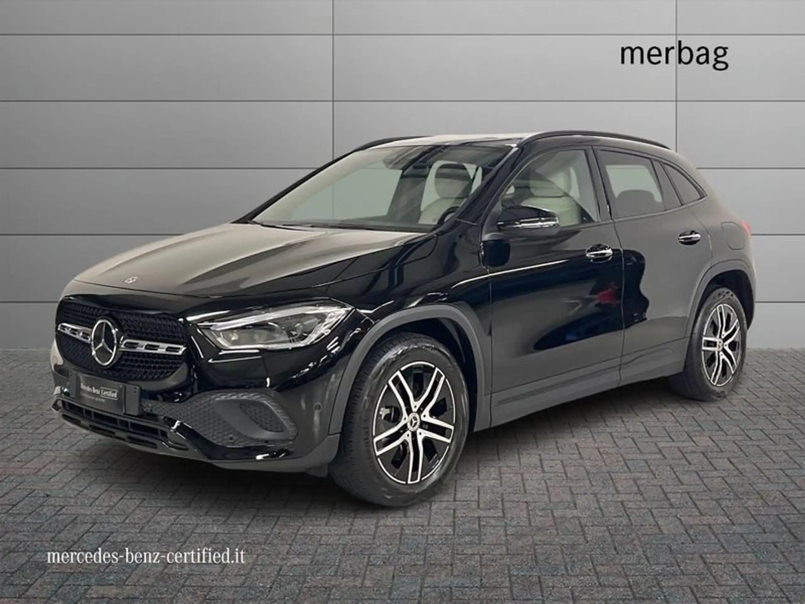 Mercedes-Benz GLA 250 2021