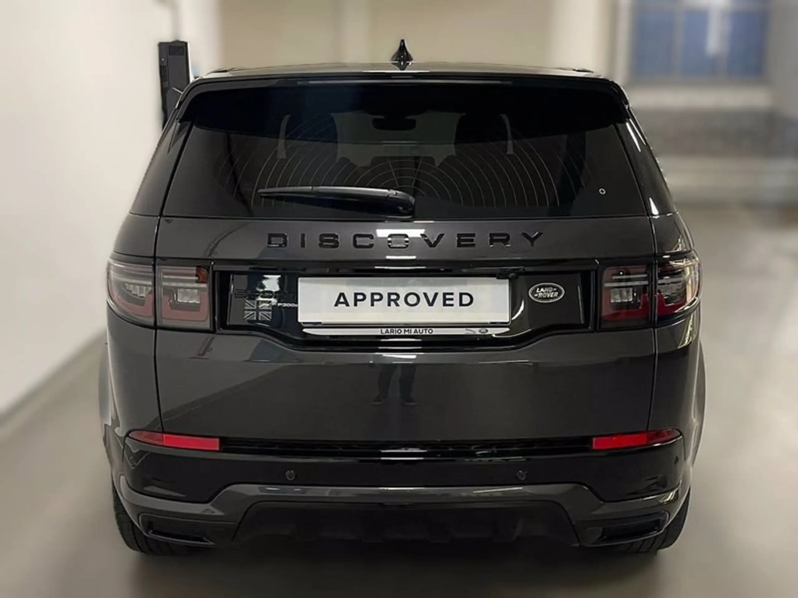 Land Rover - Discovery Sport