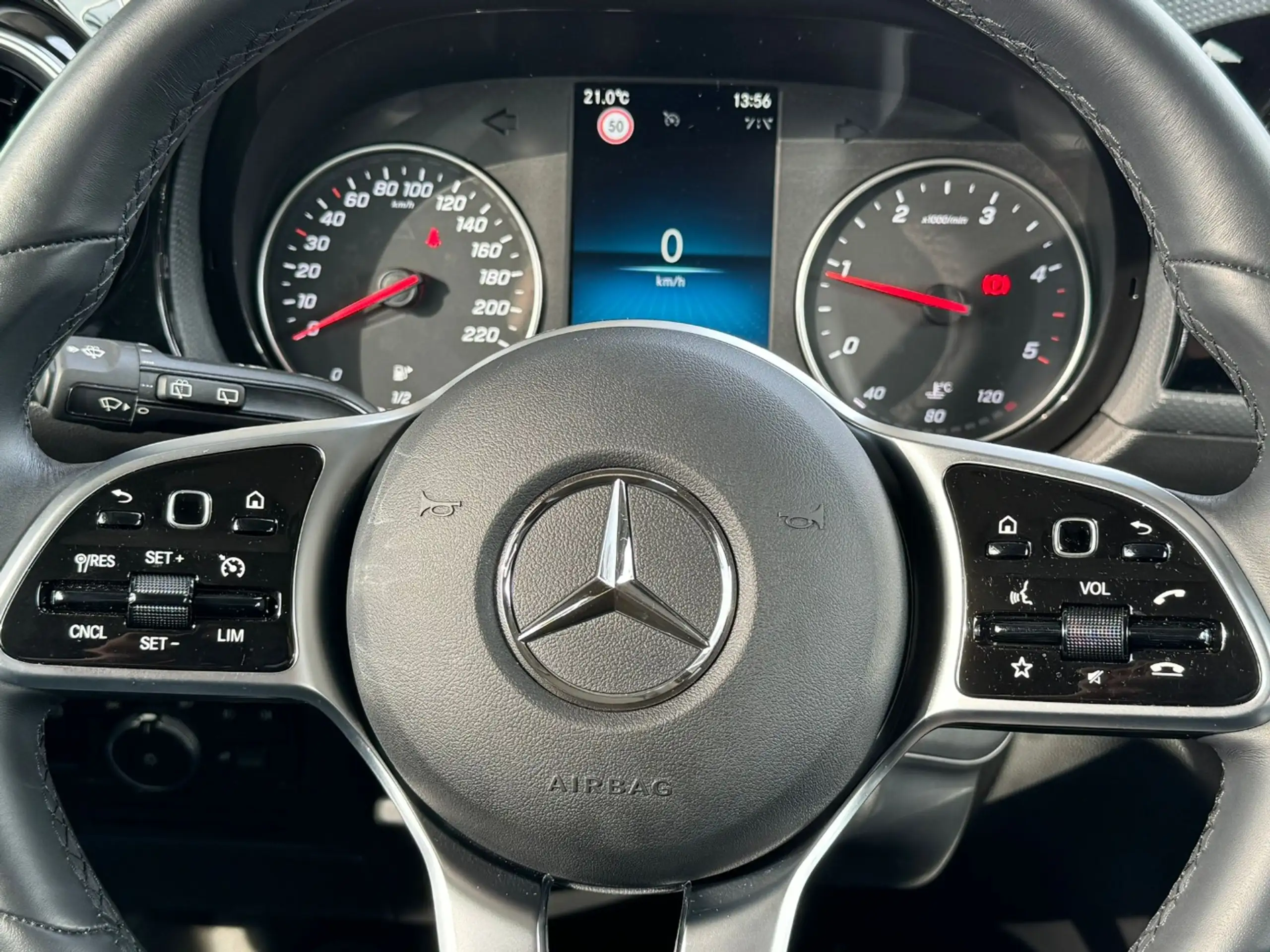 Mercedes-Benz - T-Class