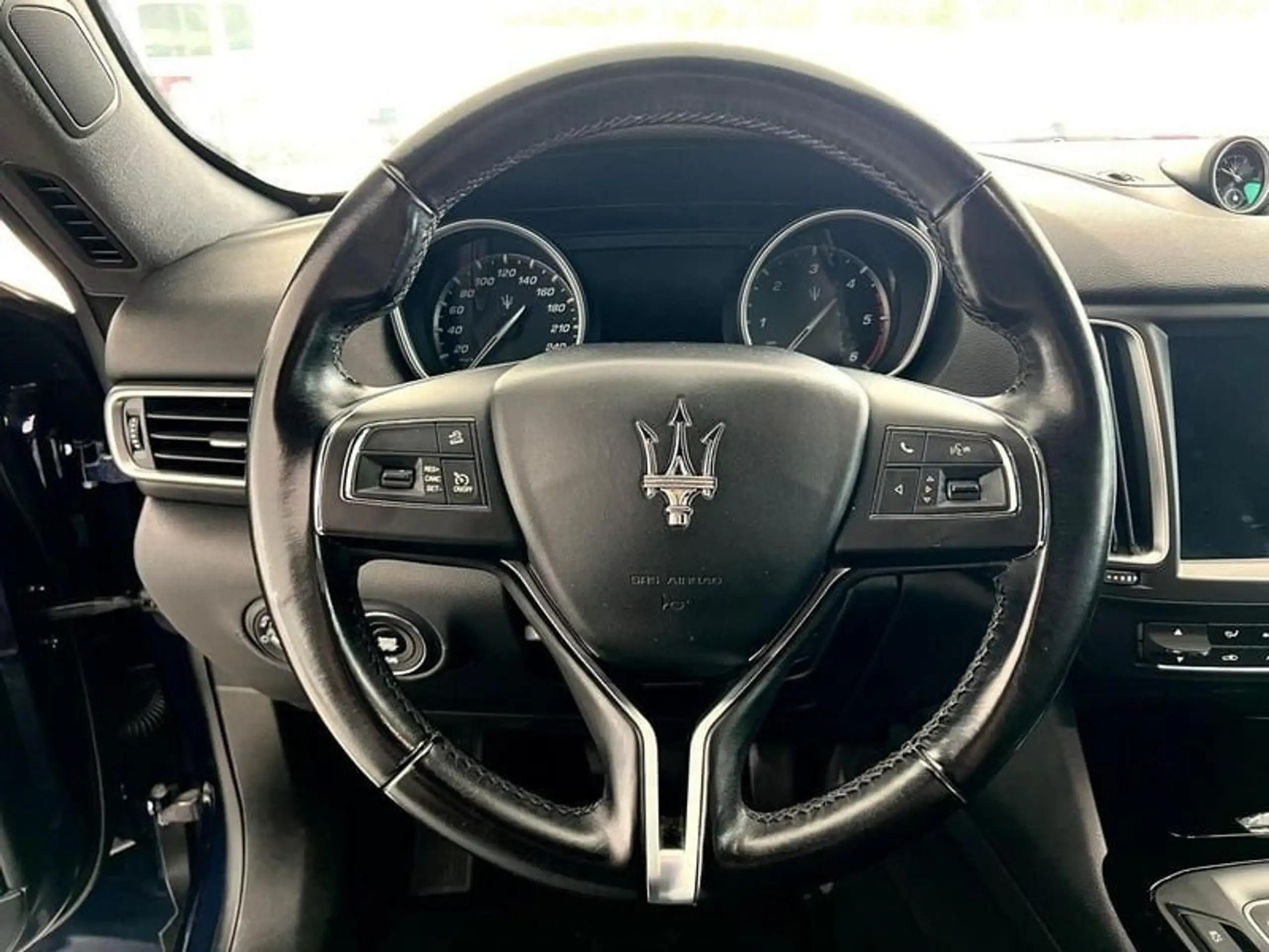 Maserati - Levante