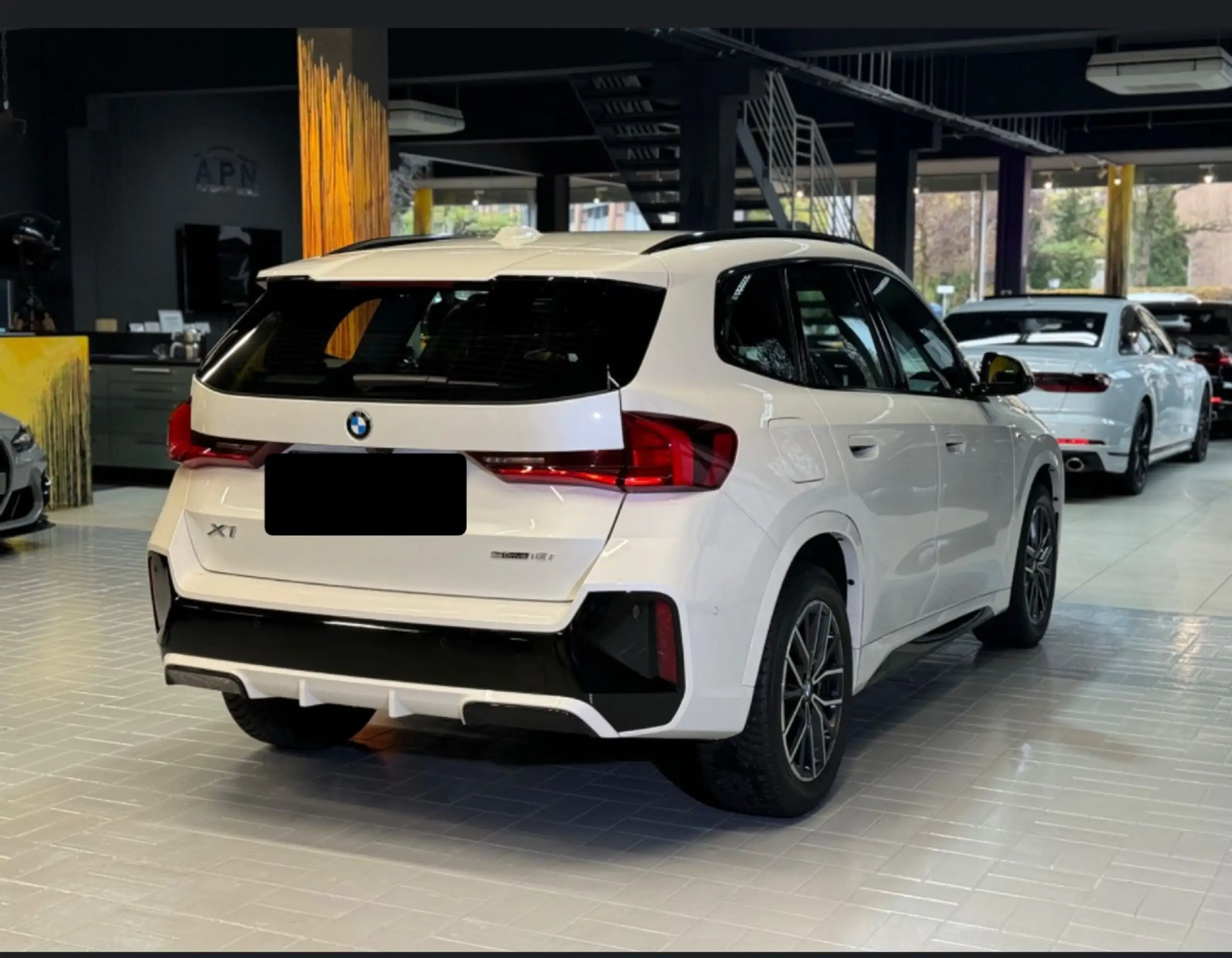 BMW - X1