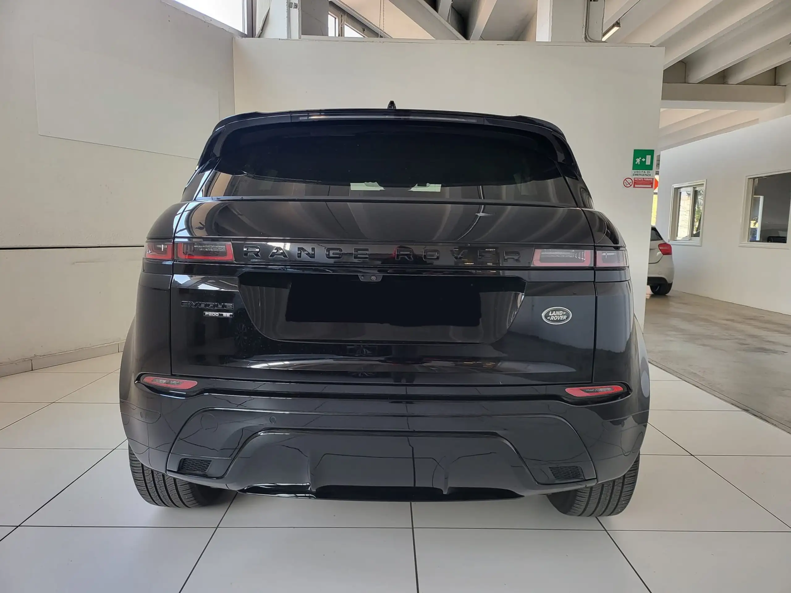 Land Rover - Range Rover Evoque