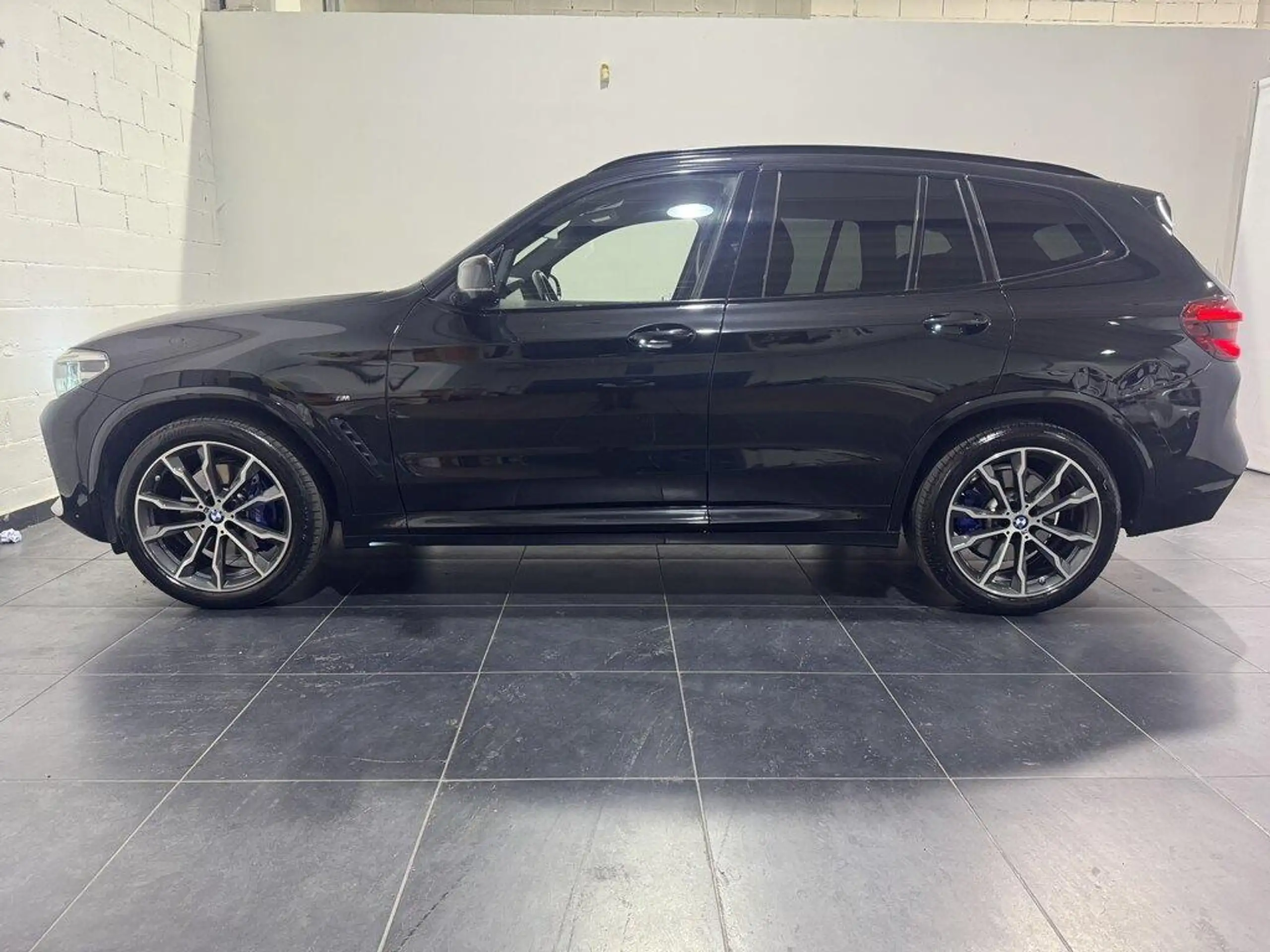 BMW - X3