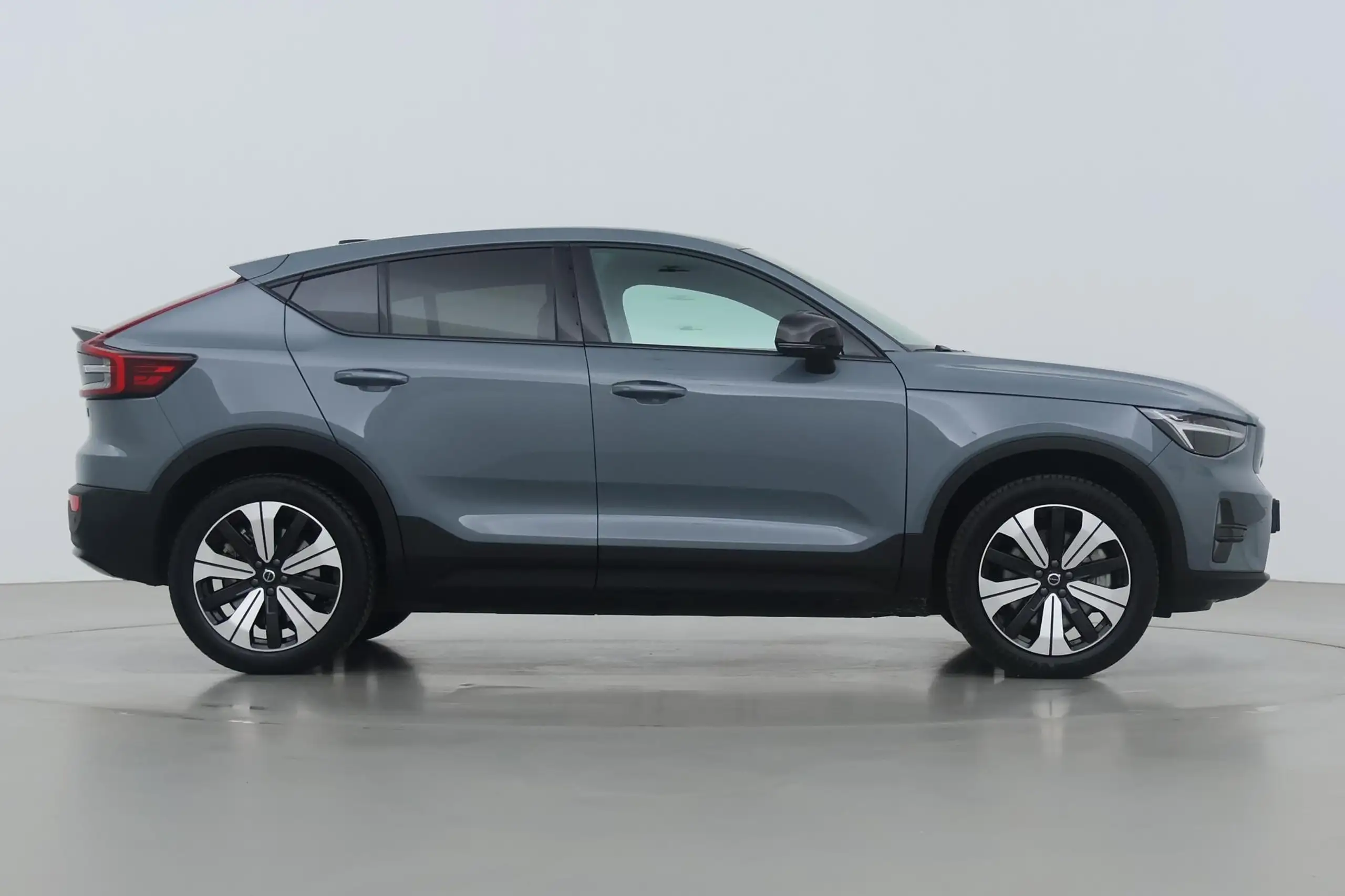 Volvo - C40