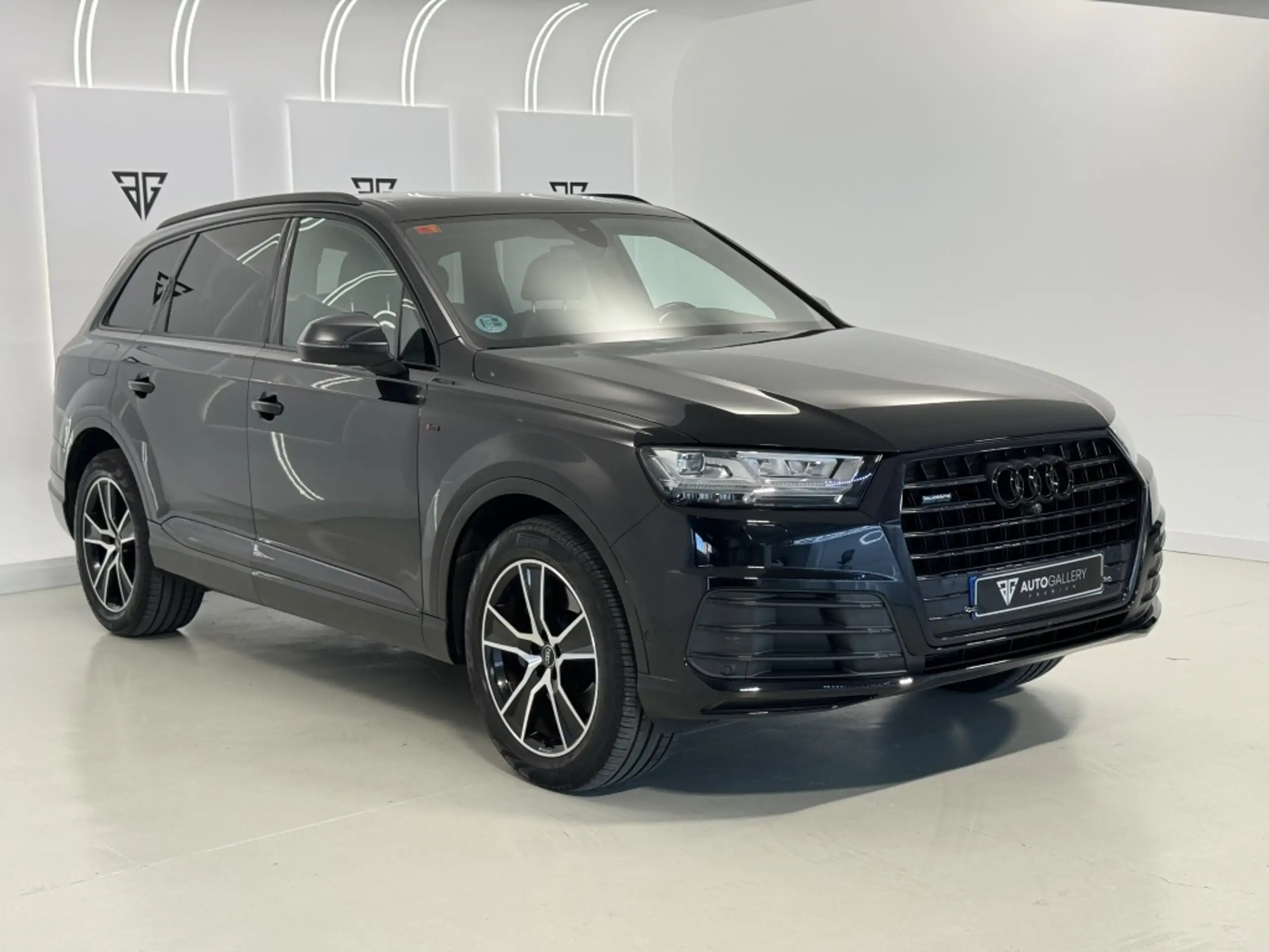 Audi - Q7