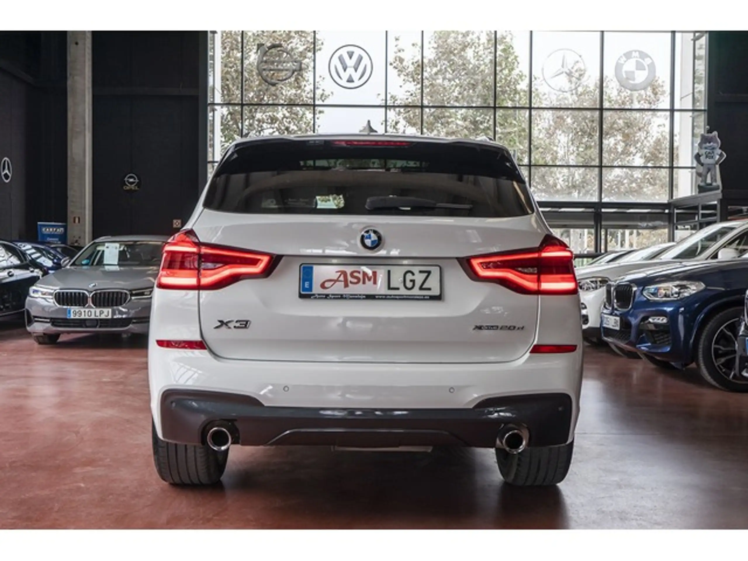 BMW - X3