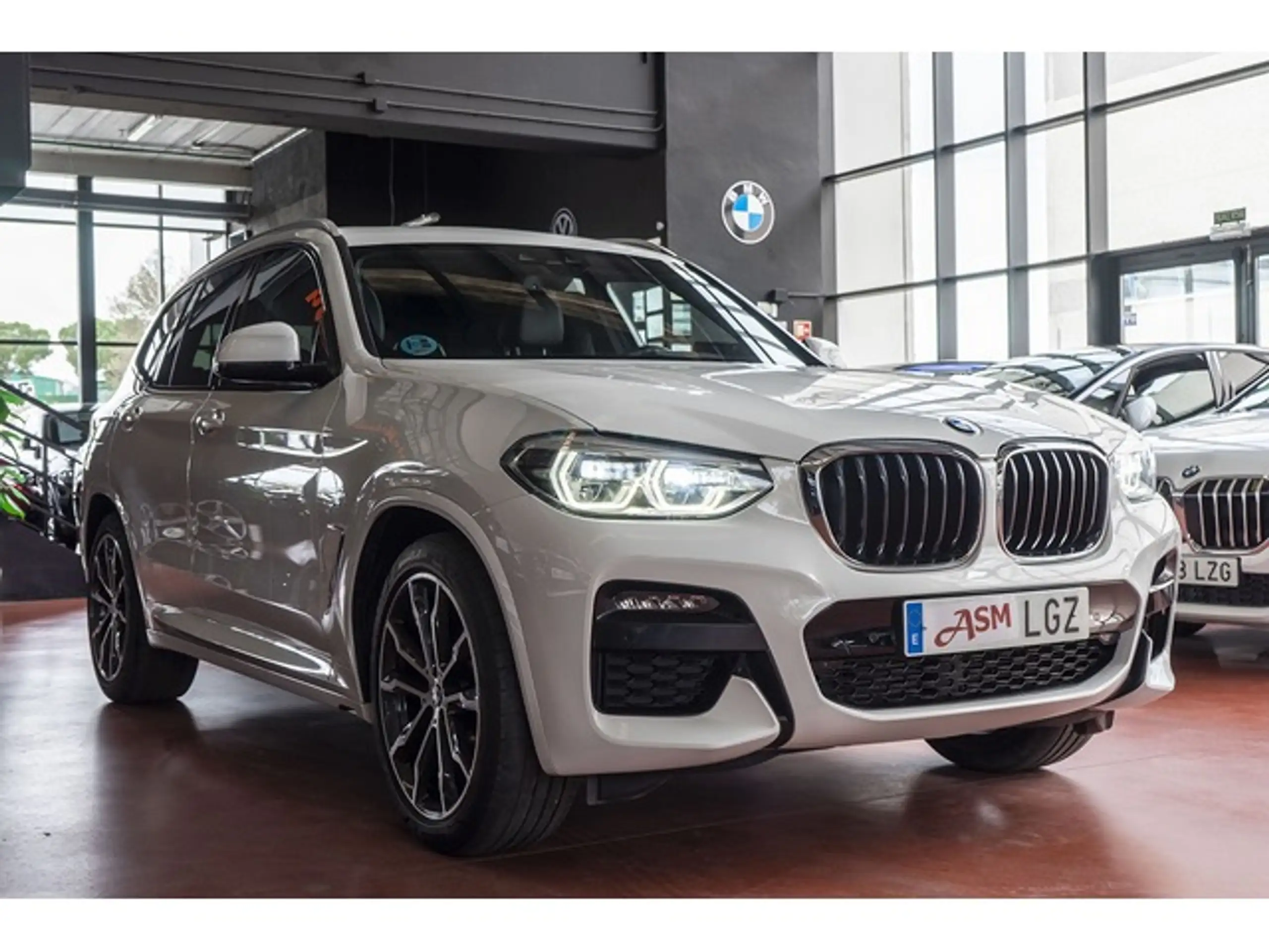 BMW - X3