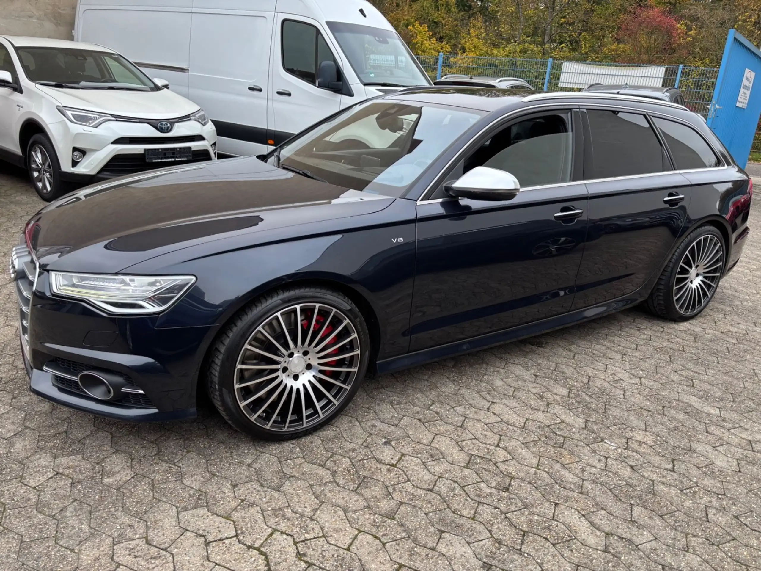 Audi - S6