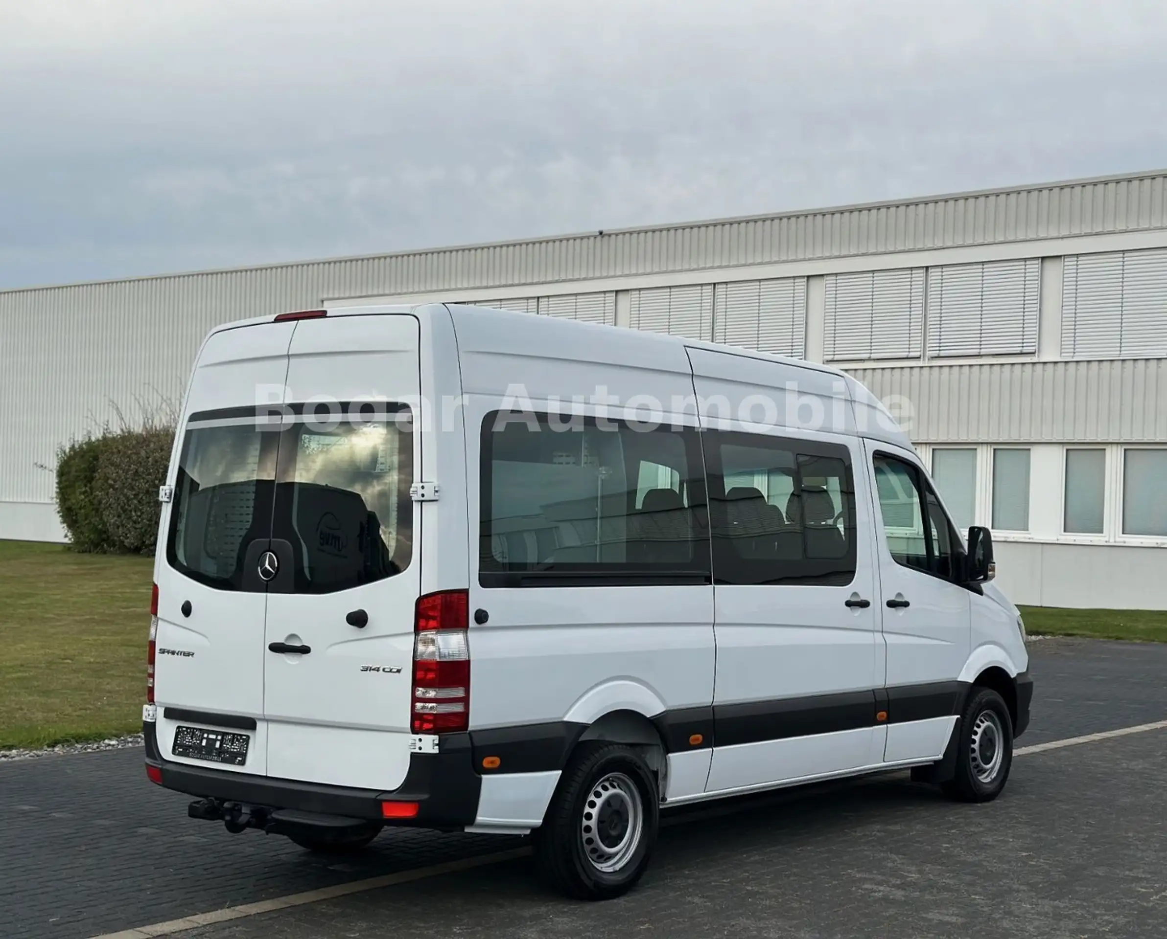 Mercedes-Benz - Sprinter