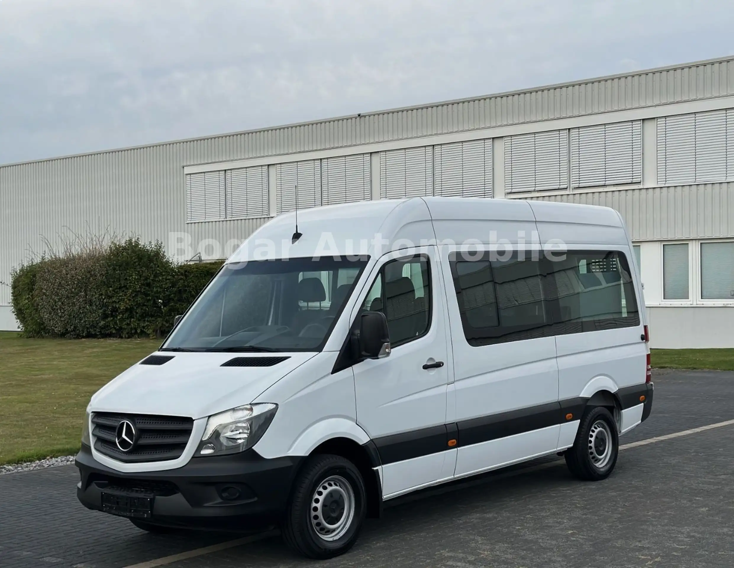 Mercedes-Benz - Sprinter