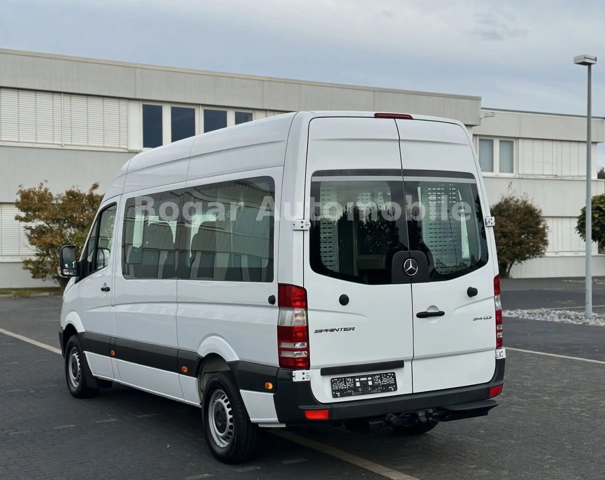 Mercedes-Benz - Sprinter