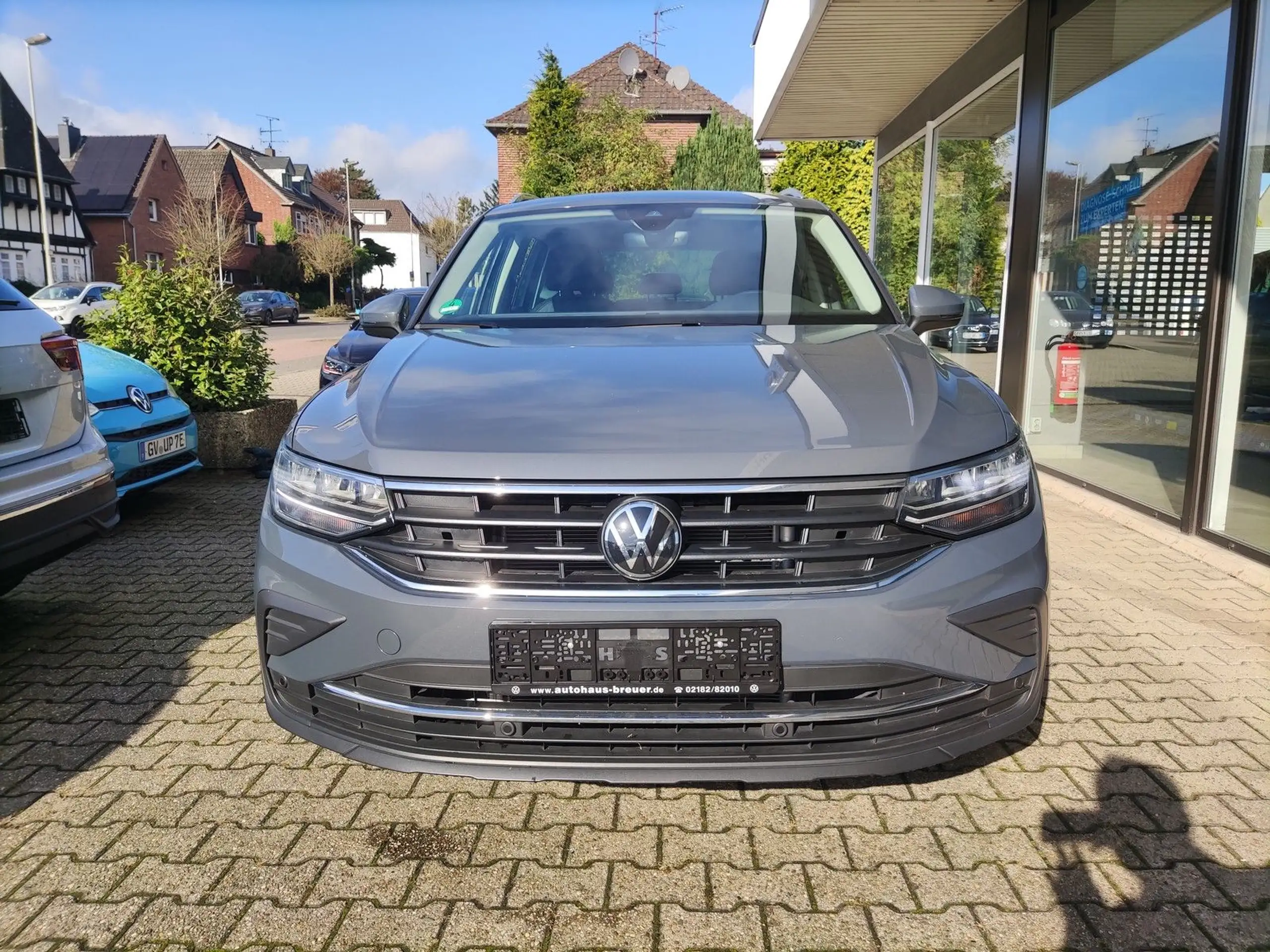 Volkswagen - Tiguan