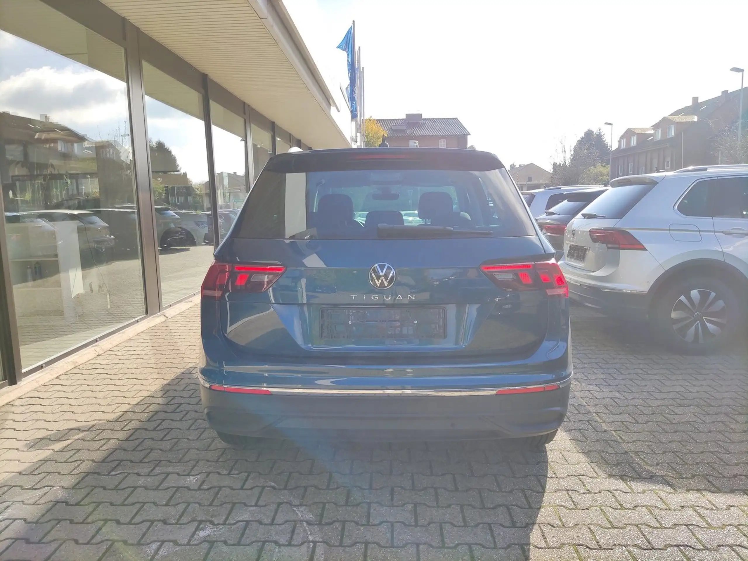 Volkswagen - Tiguan