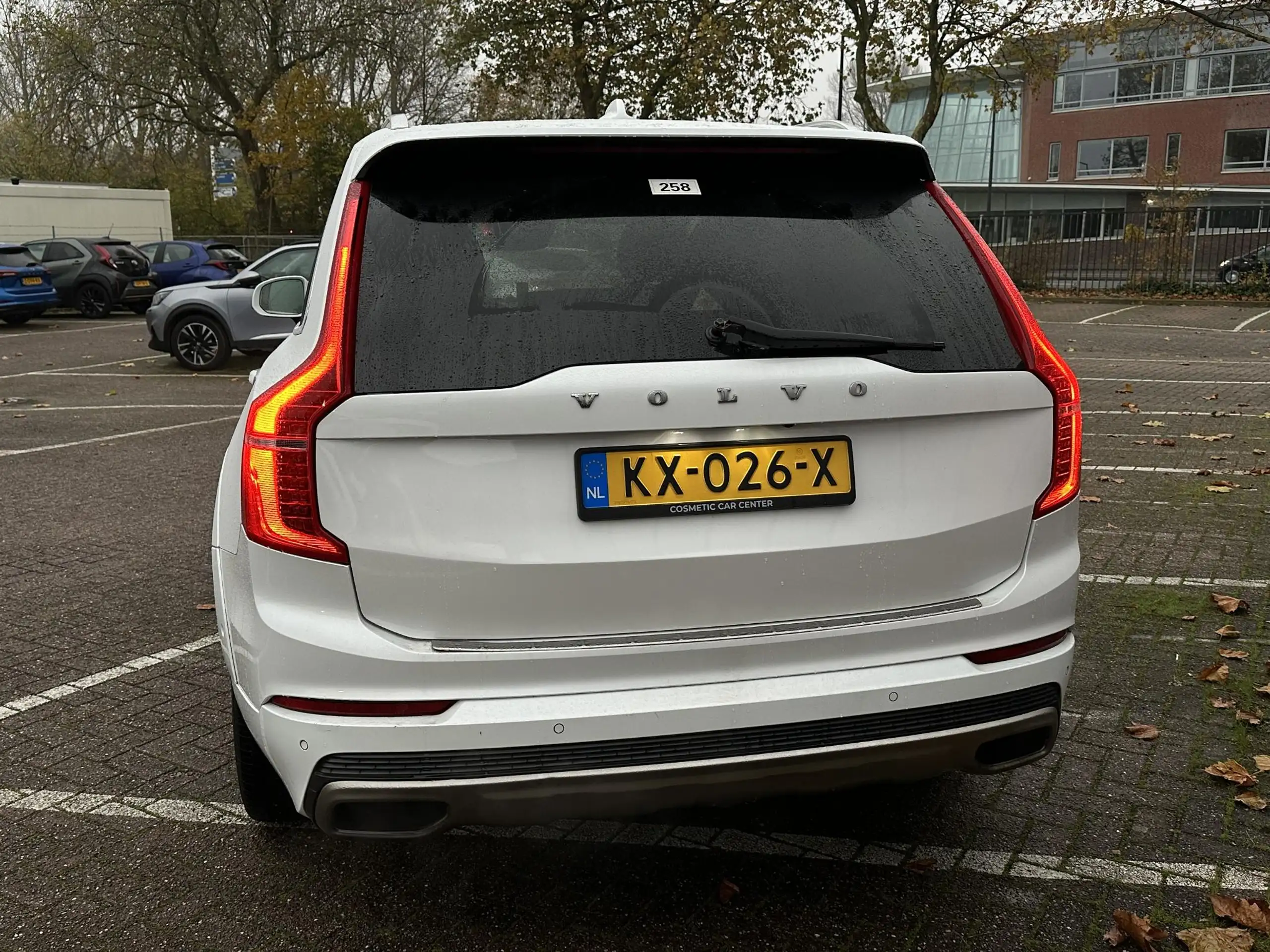 Volvo - XC90