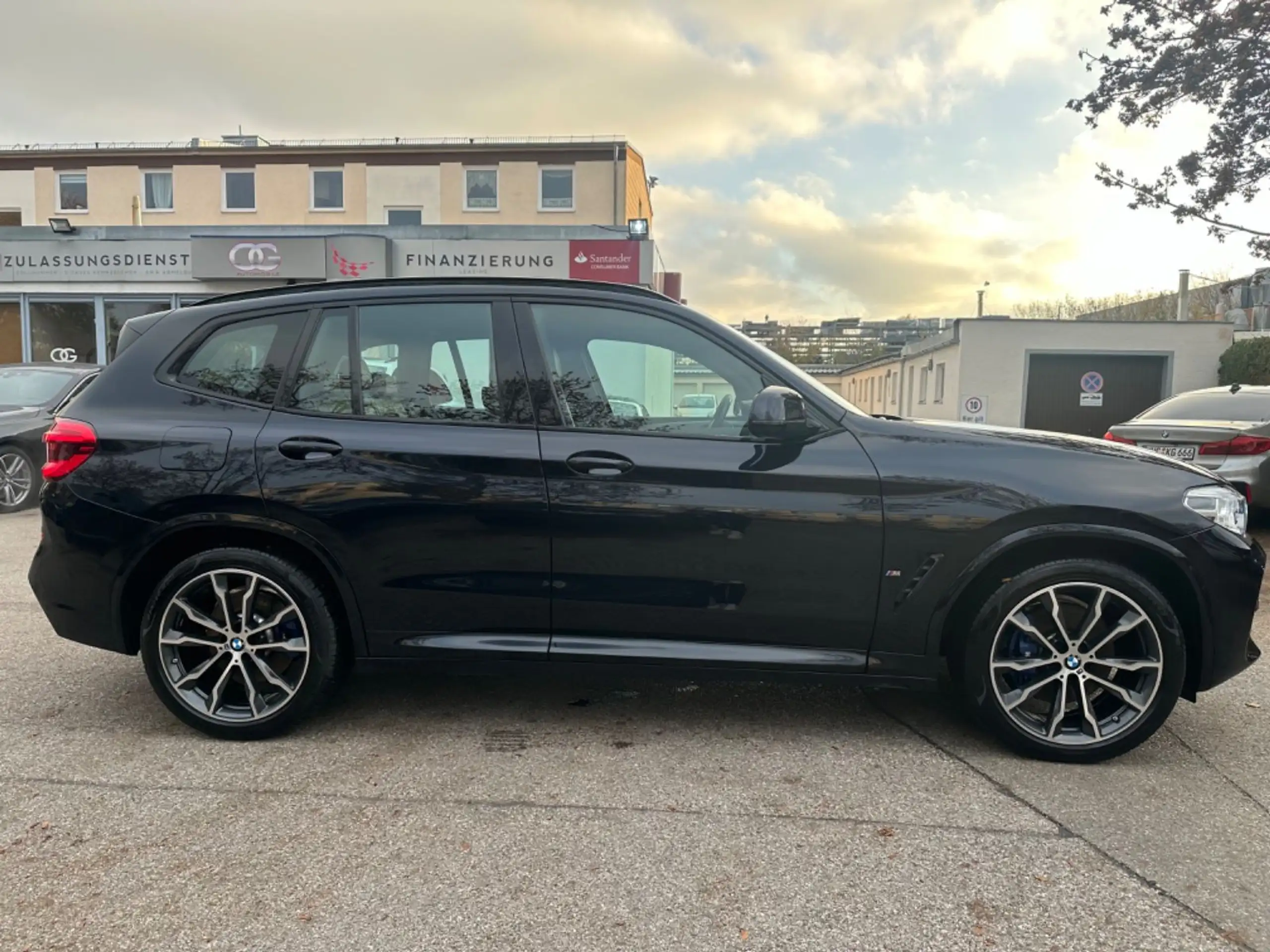 BMW - X3