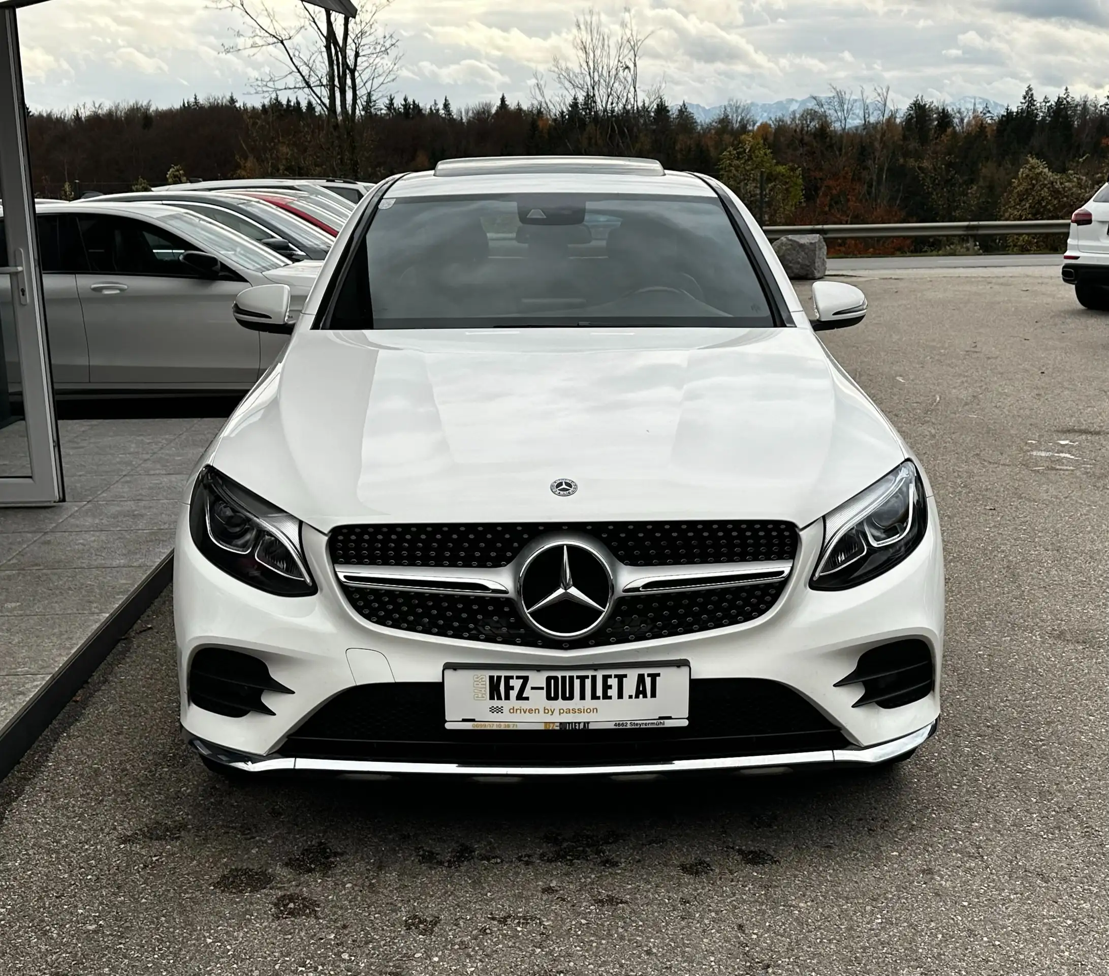 Mercedes-Benz - GLC 250