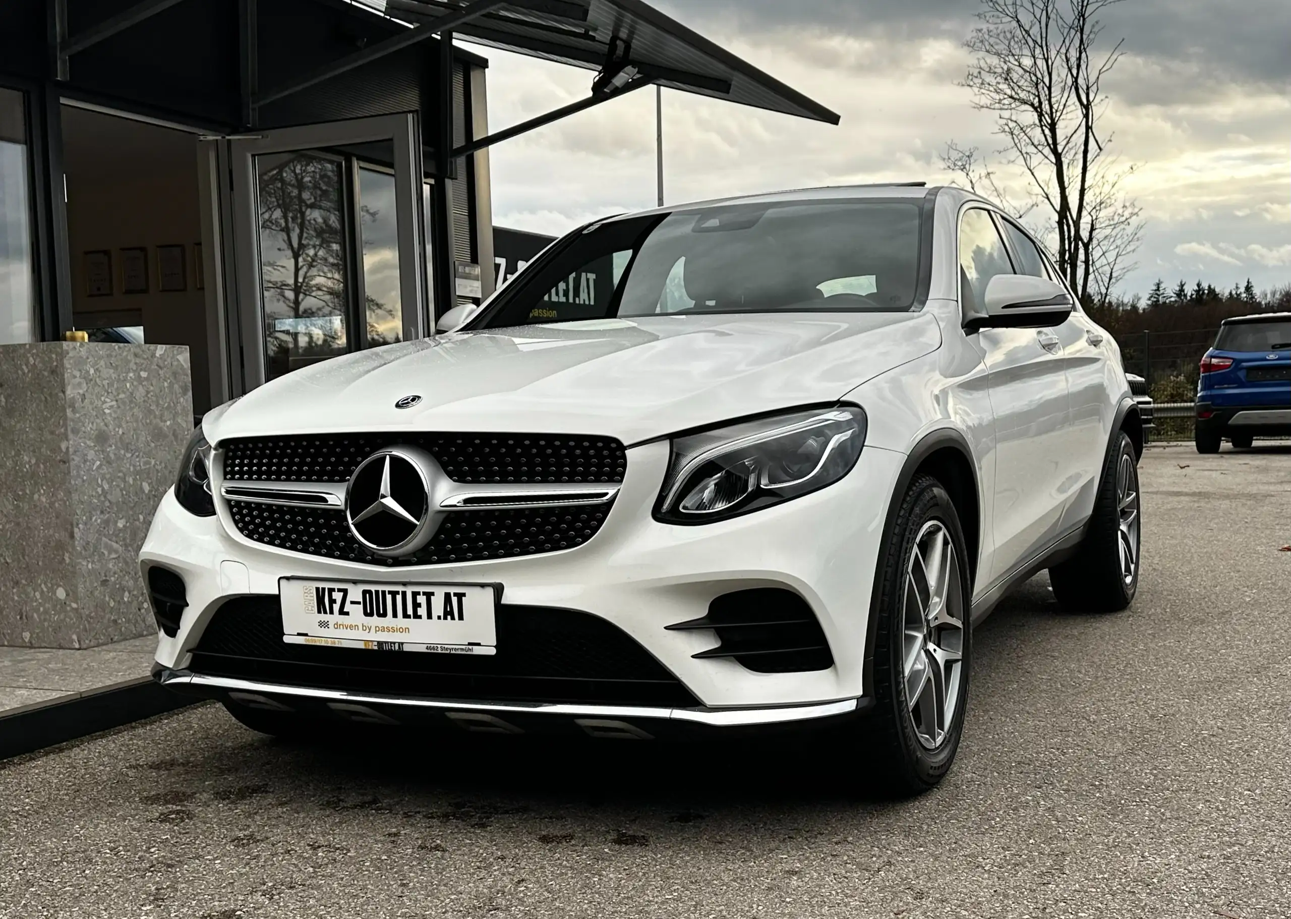 Mercedes-Benz - GLC 250