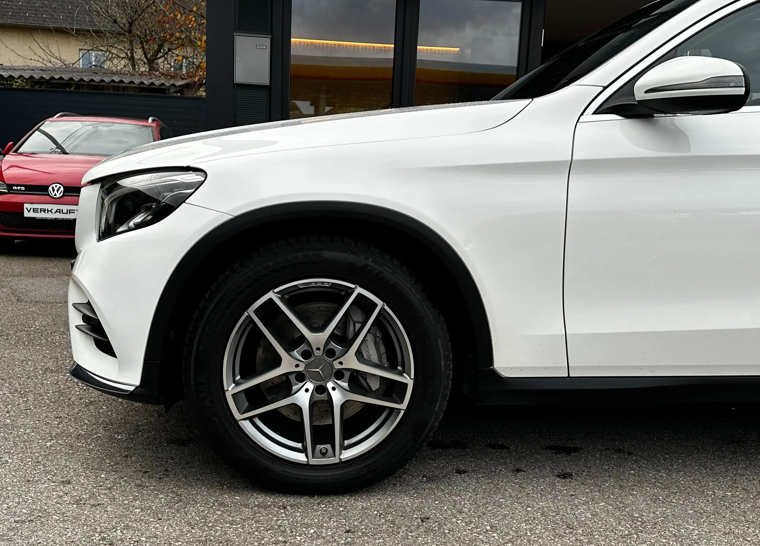 Mercedes-Benz - GLC 250