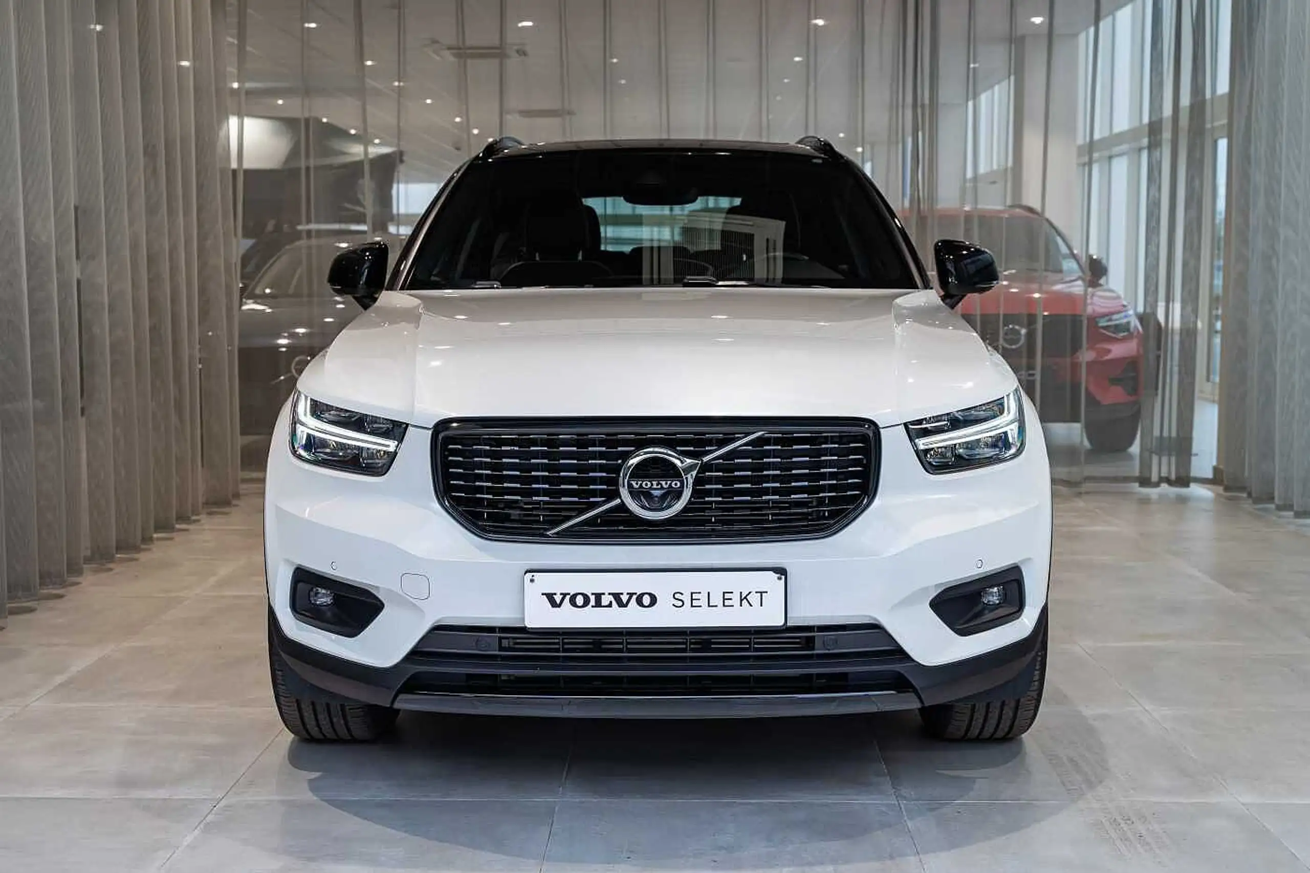 Volvo - XC40