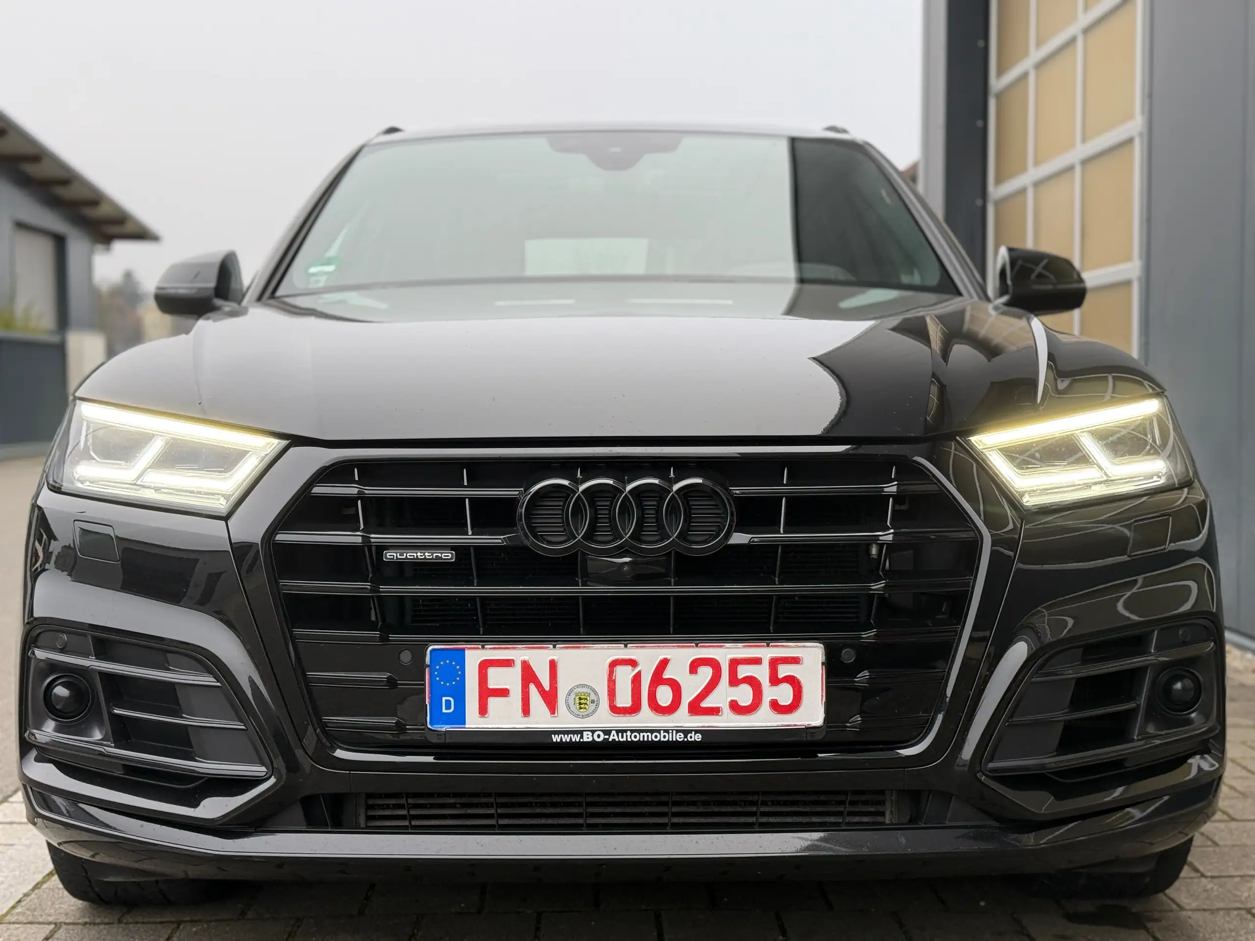 Audi - Q5