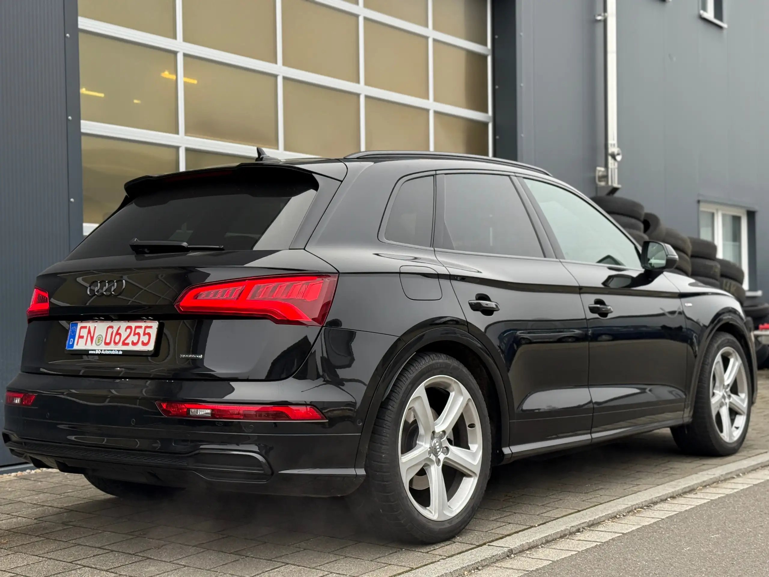 Audi - Q5