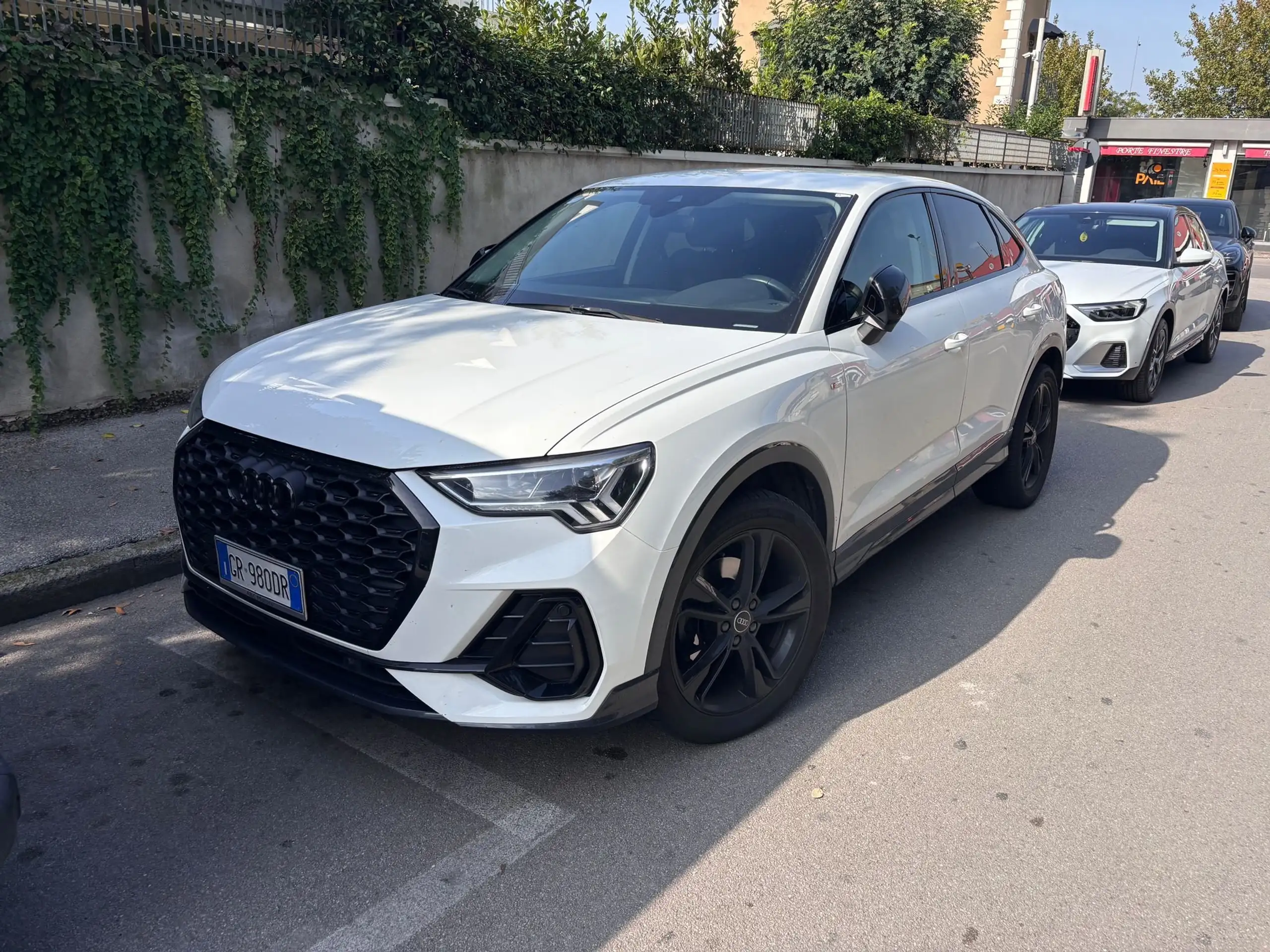 Audi - Q3