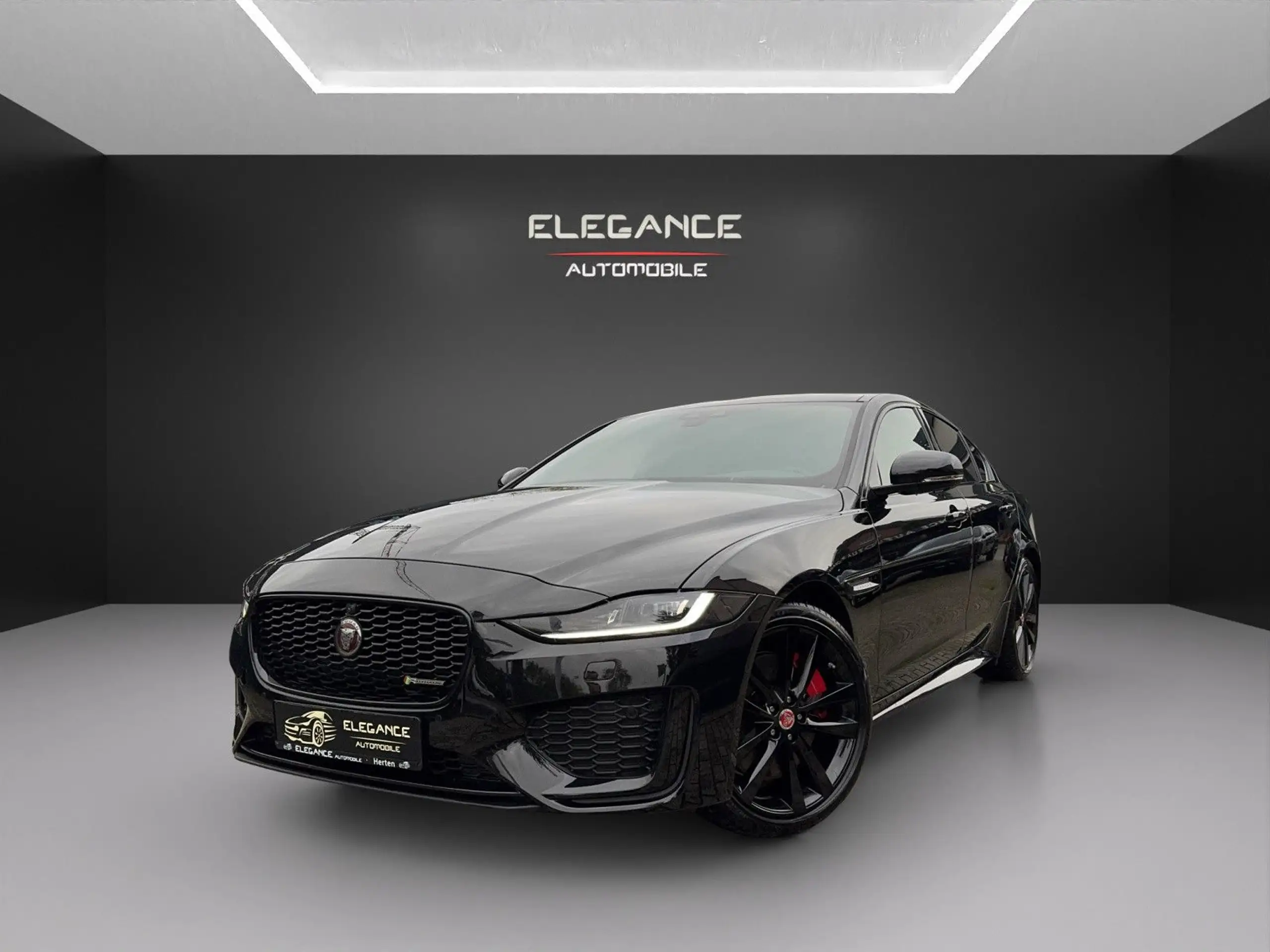 Jaguar - XE