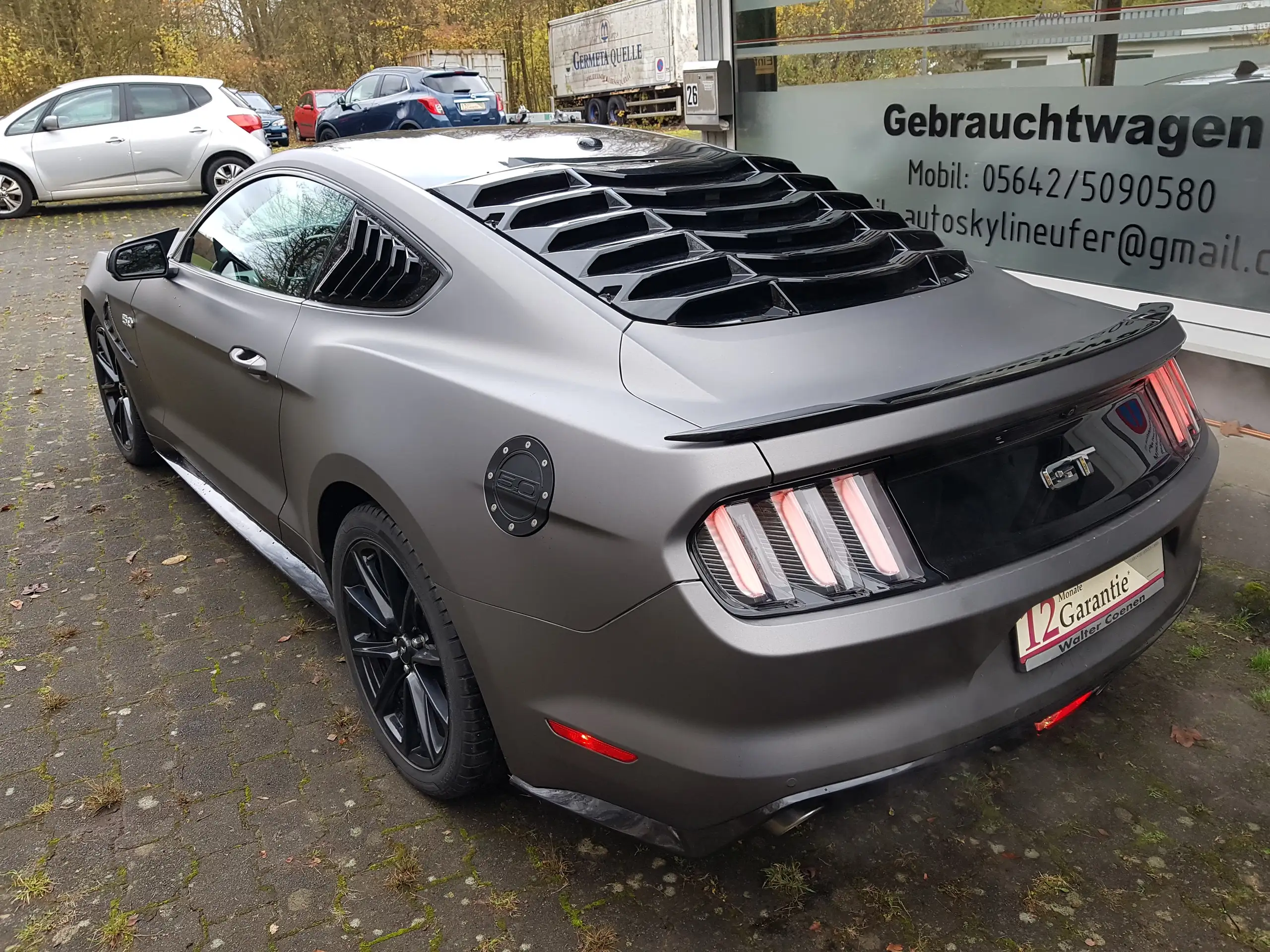 Ford - Mustang