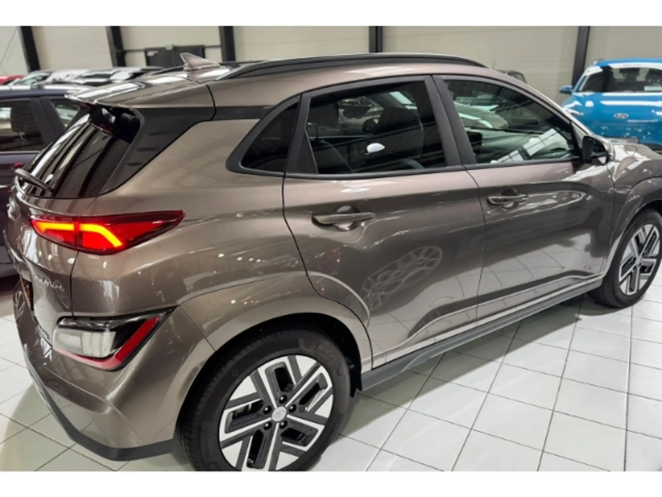 Hyundai - KONA