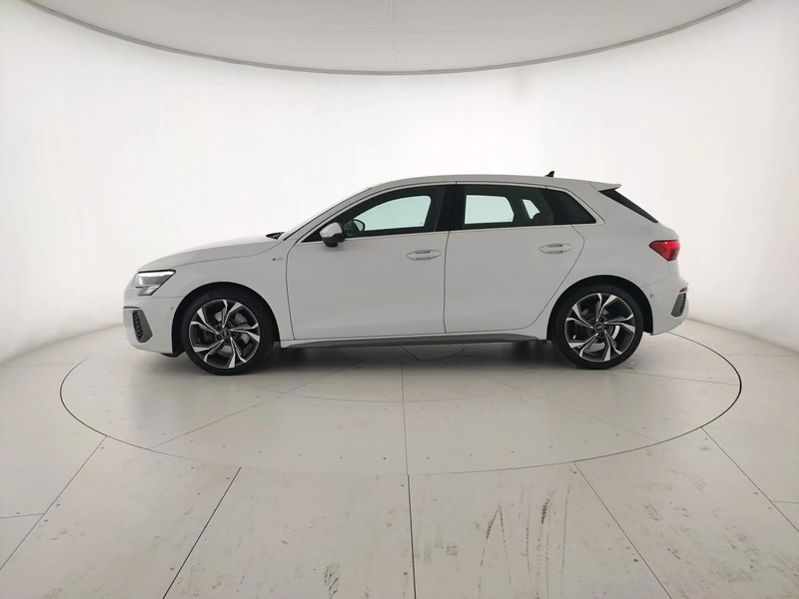 Audi - A3