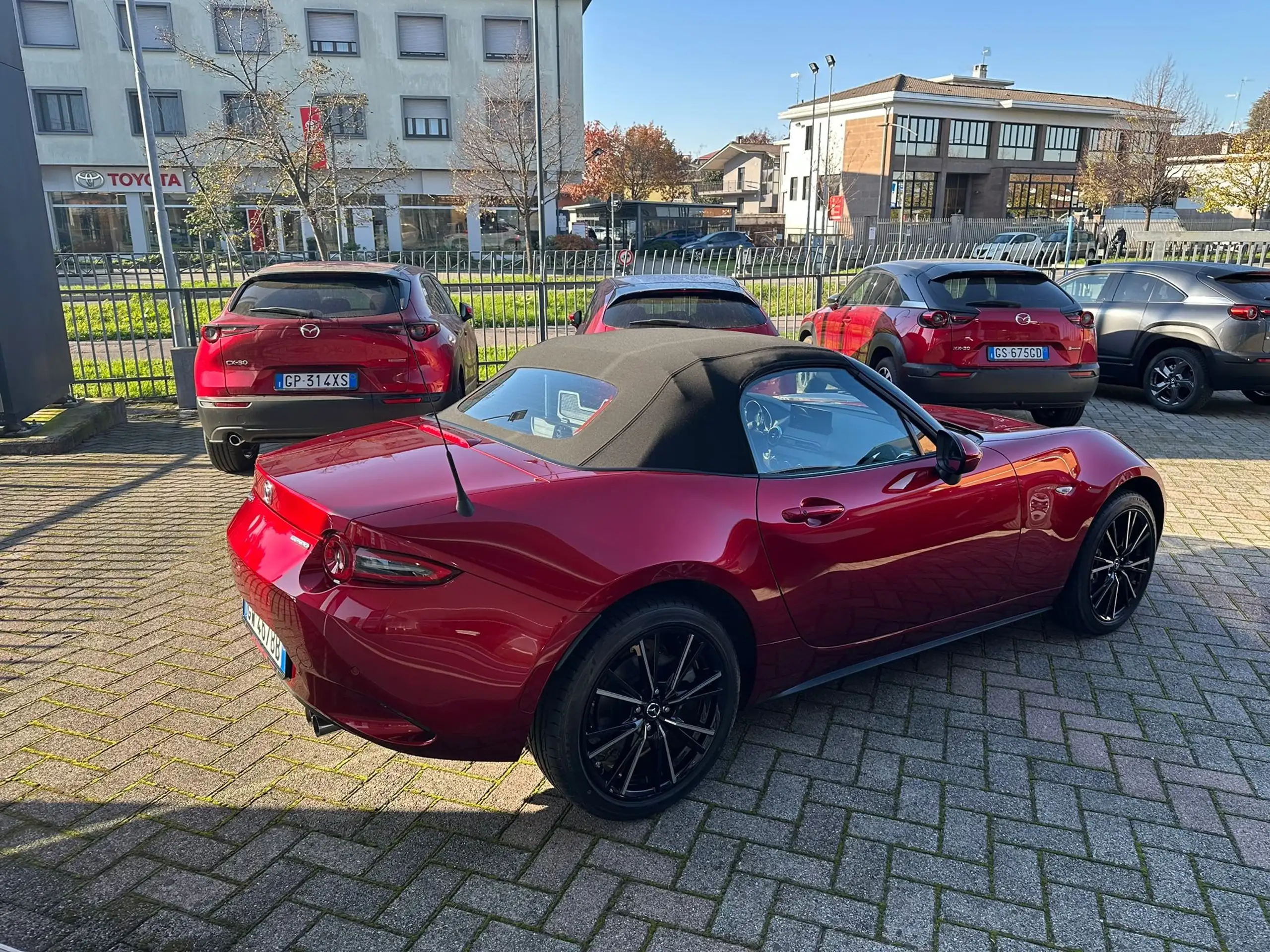 Mazda - MX-5