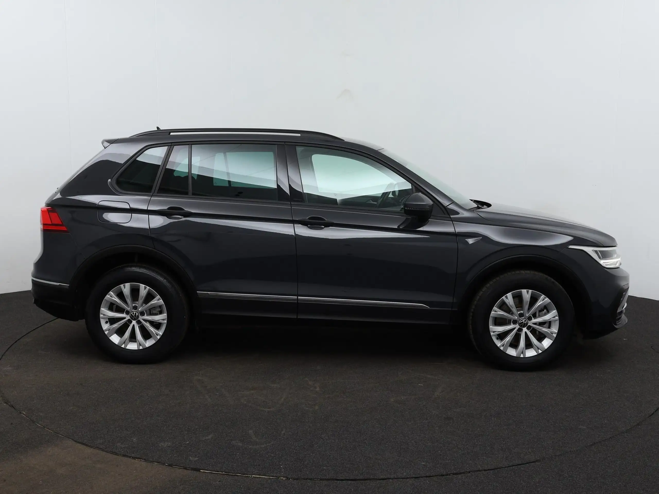 Volkswagen - Tiguan