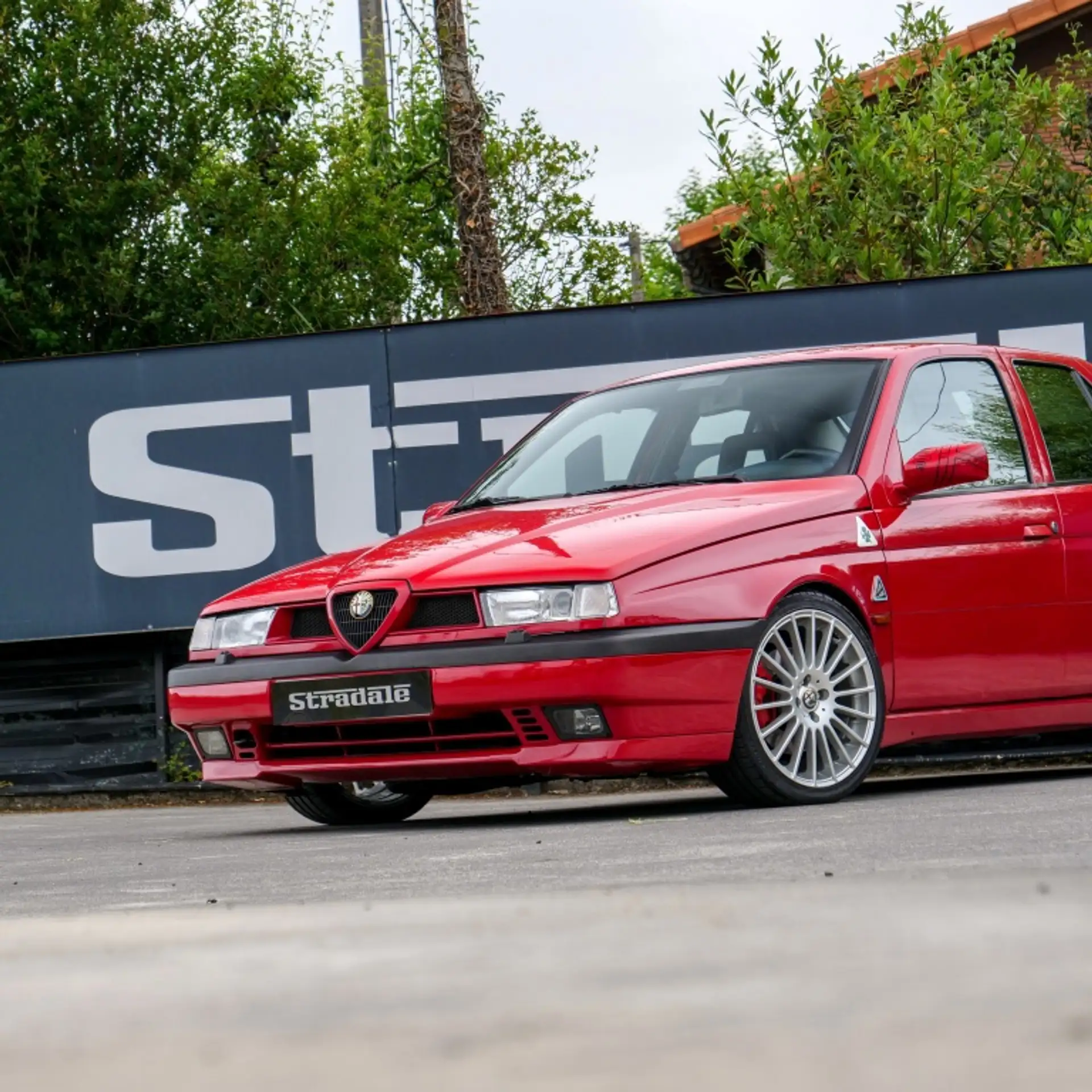 Alfa Romeo - 155