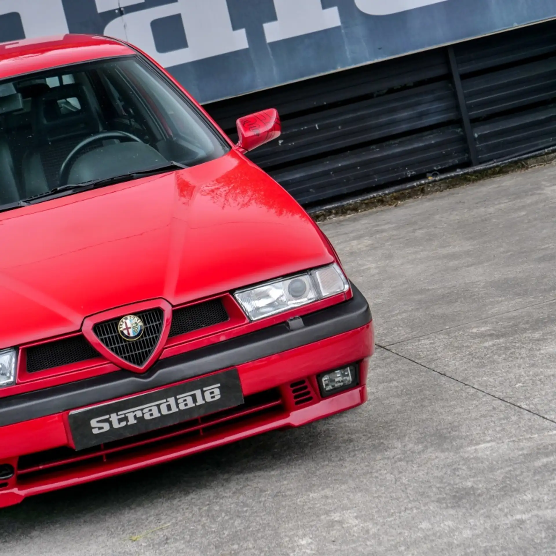 Alfa Romeo - 155