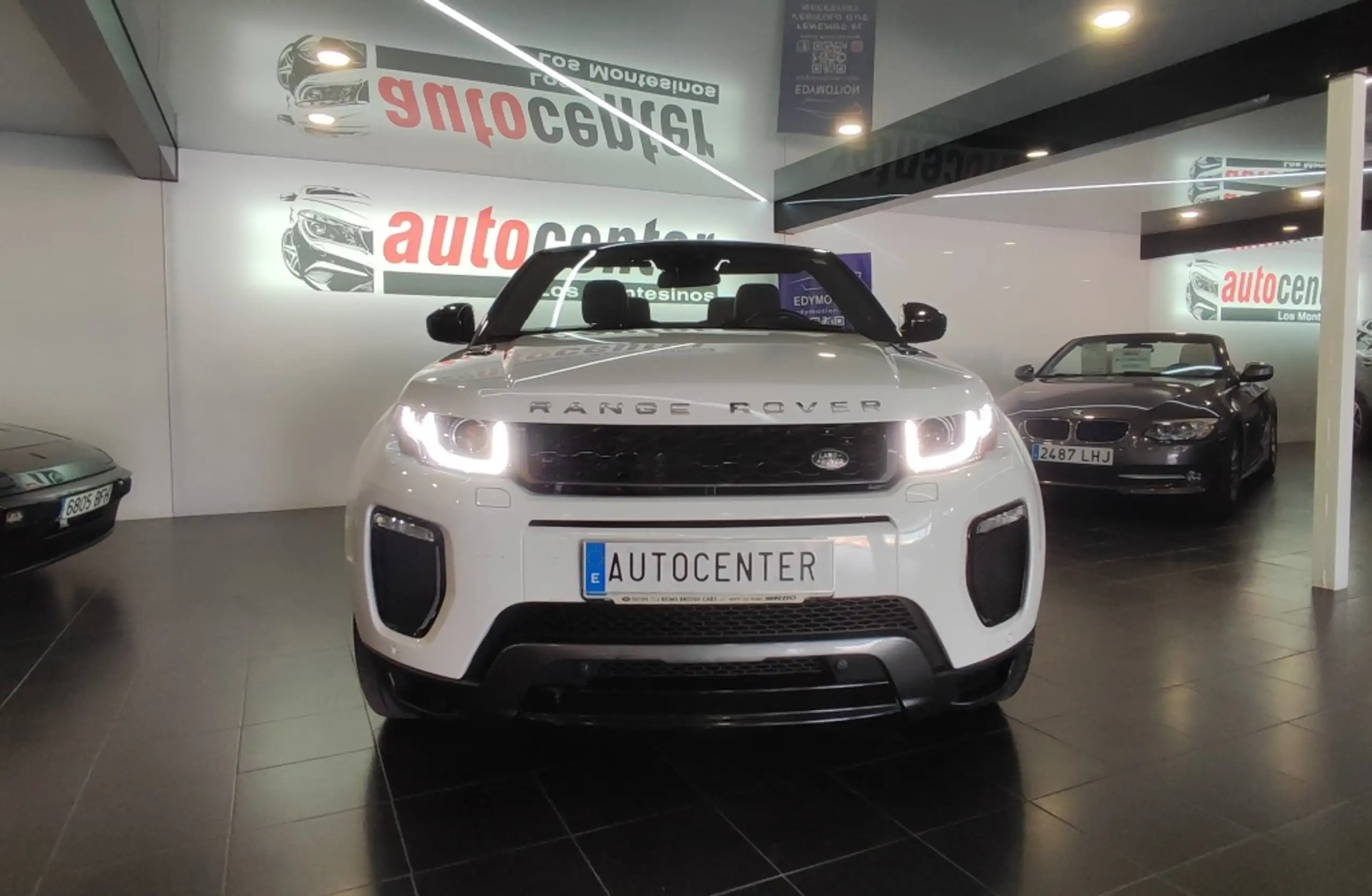 Land Rover - Range Rover Evoque