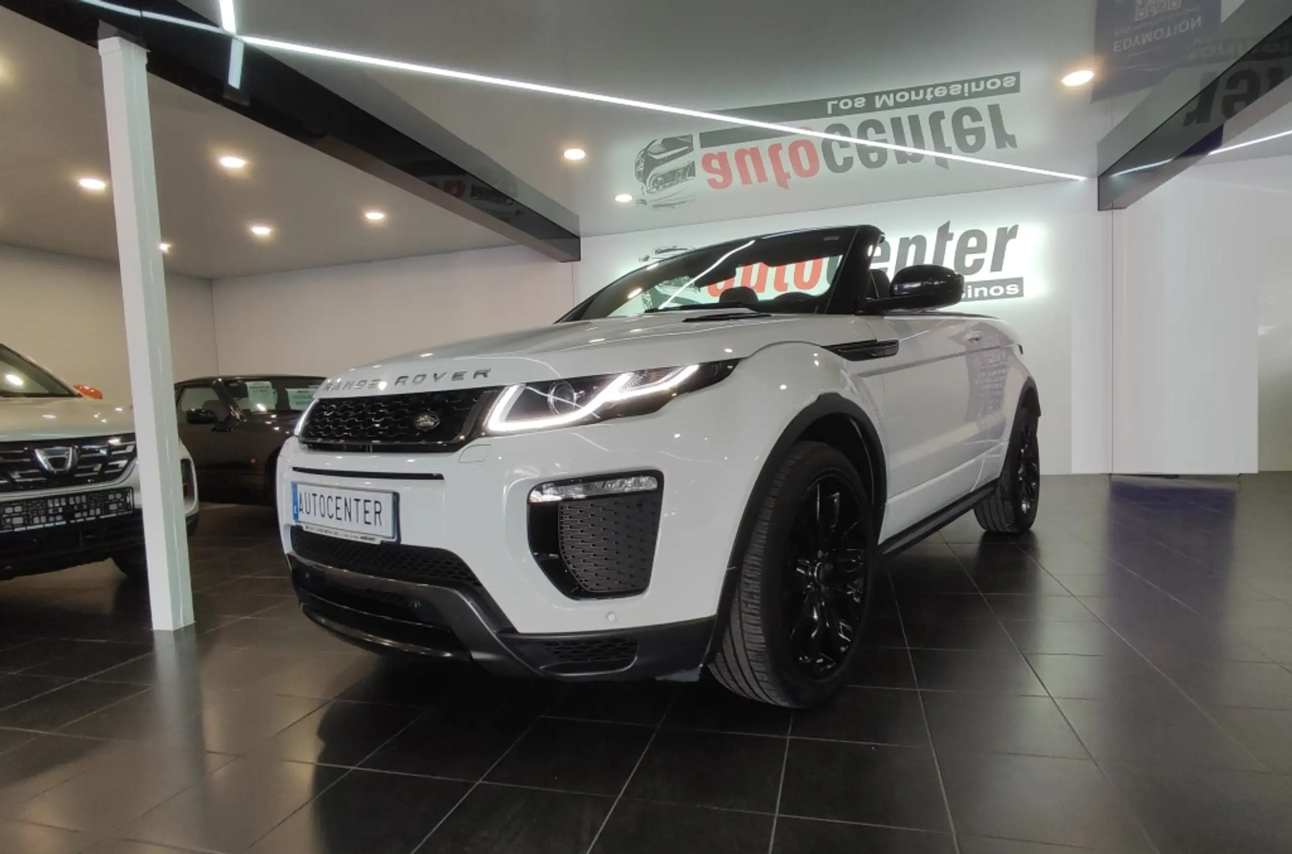 Land Rover - Range Rover Evoque