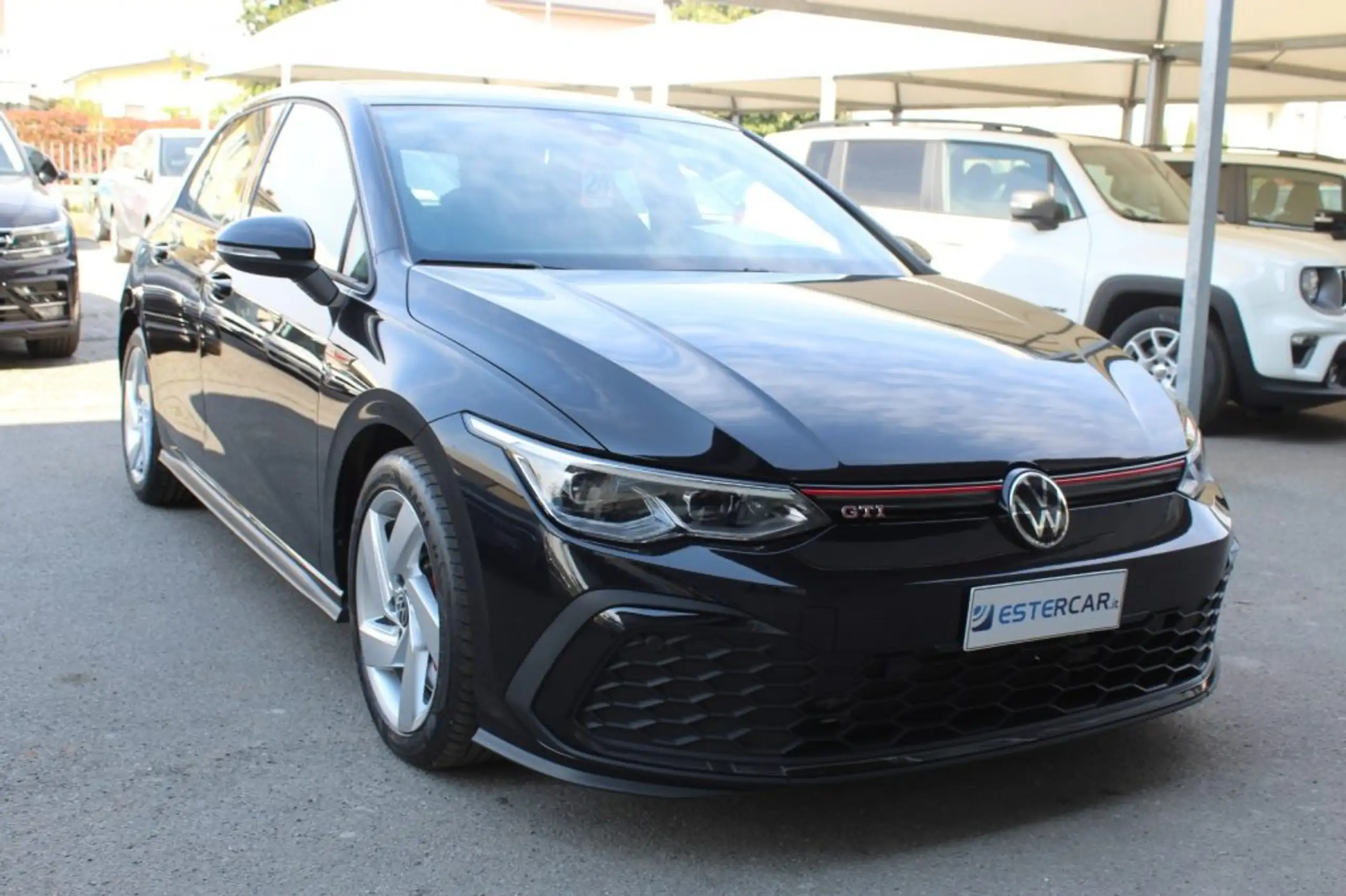 Volkswagen - Golf