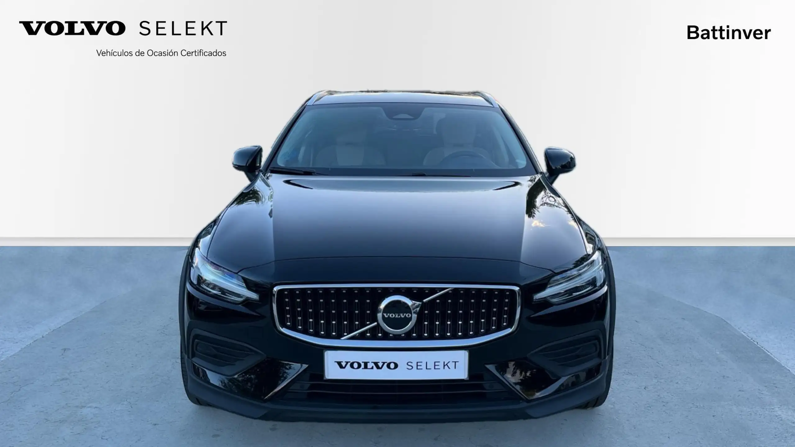 Volvo - V60 Cross Country