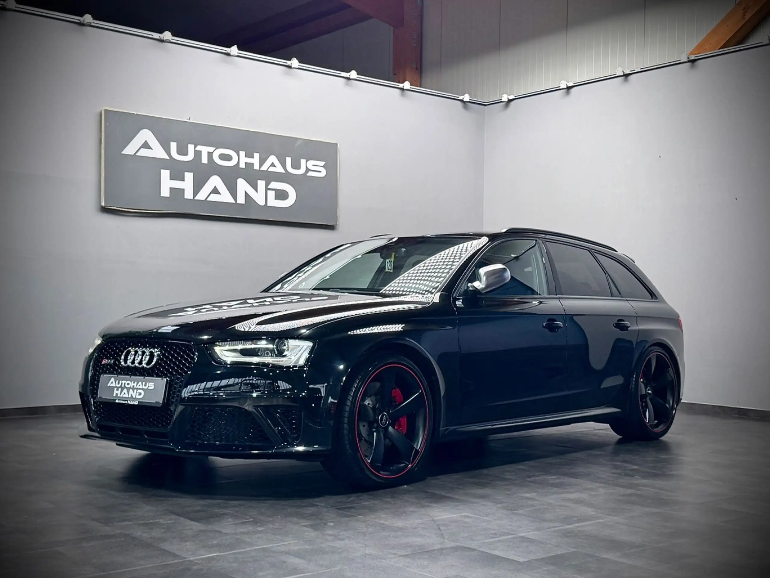 Audi RS4 2015