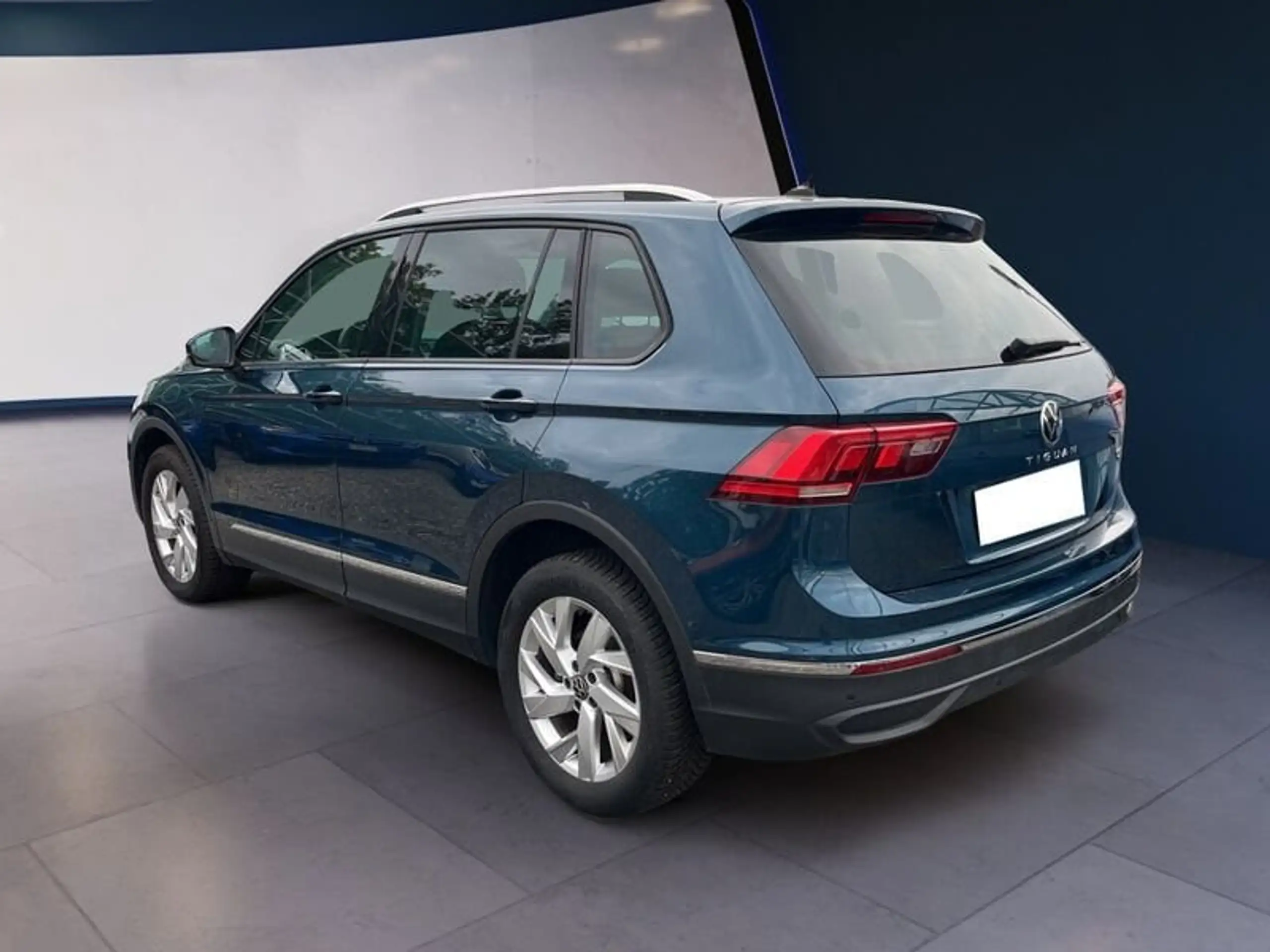 Volkswagen - Tiguan