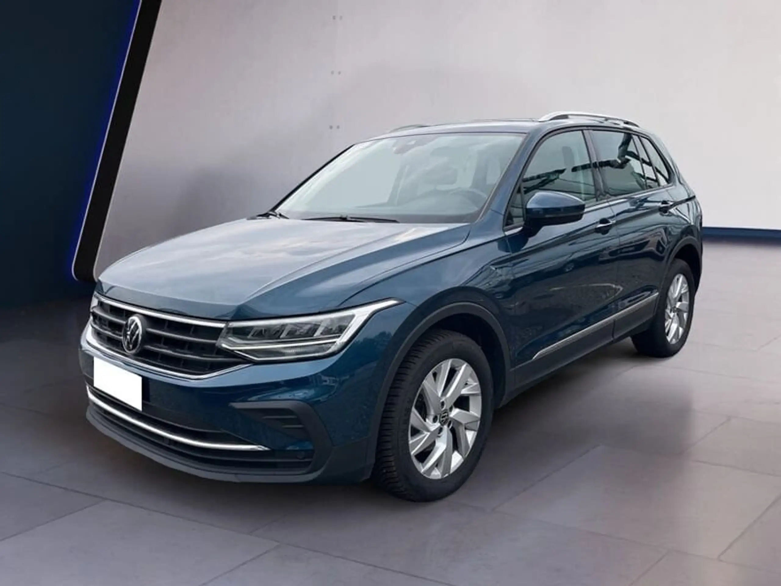 Volkswagen - Tiguan