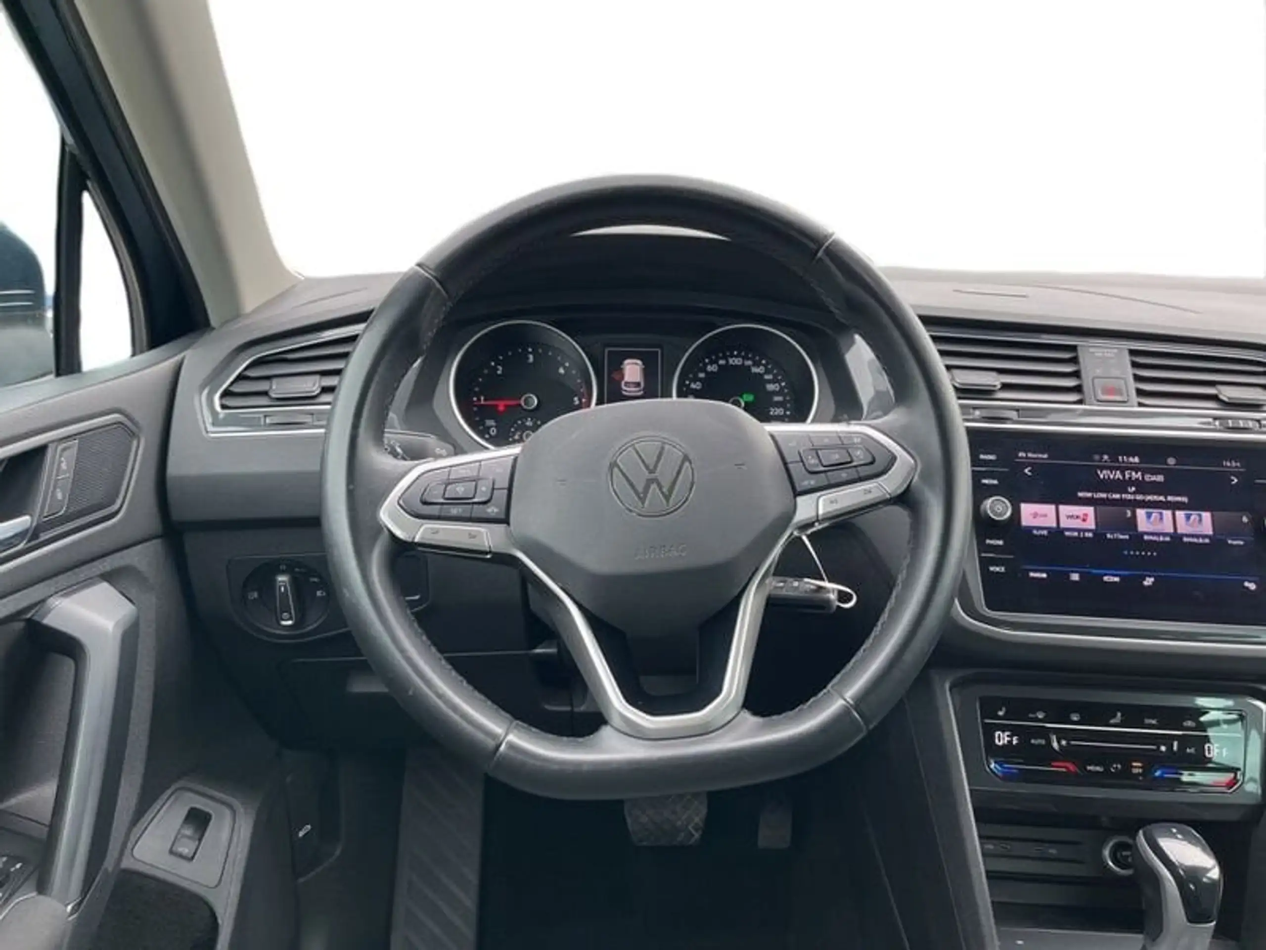 Volkswagen - Tiguan