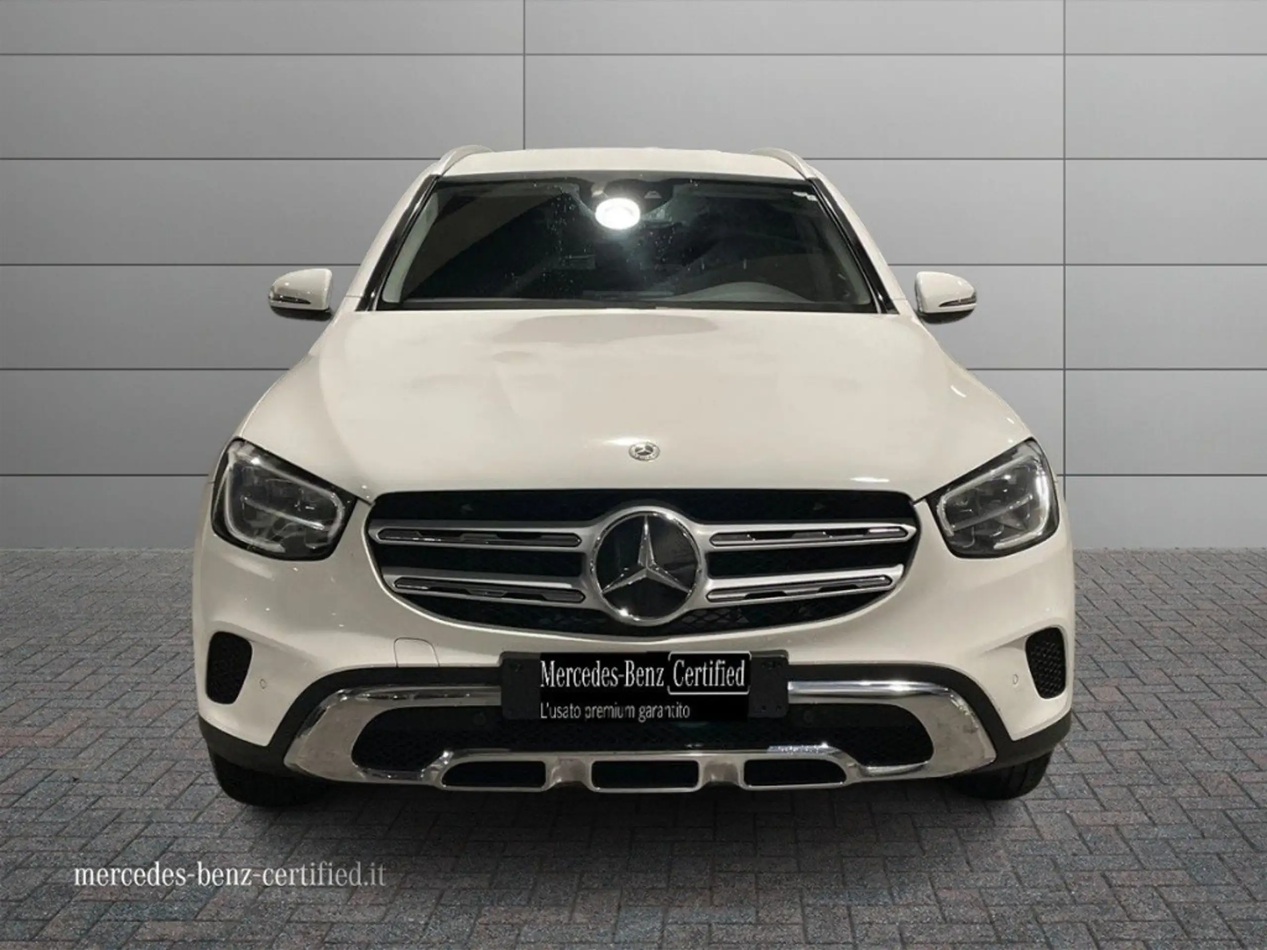 Mercedes-Benz - GLC 220