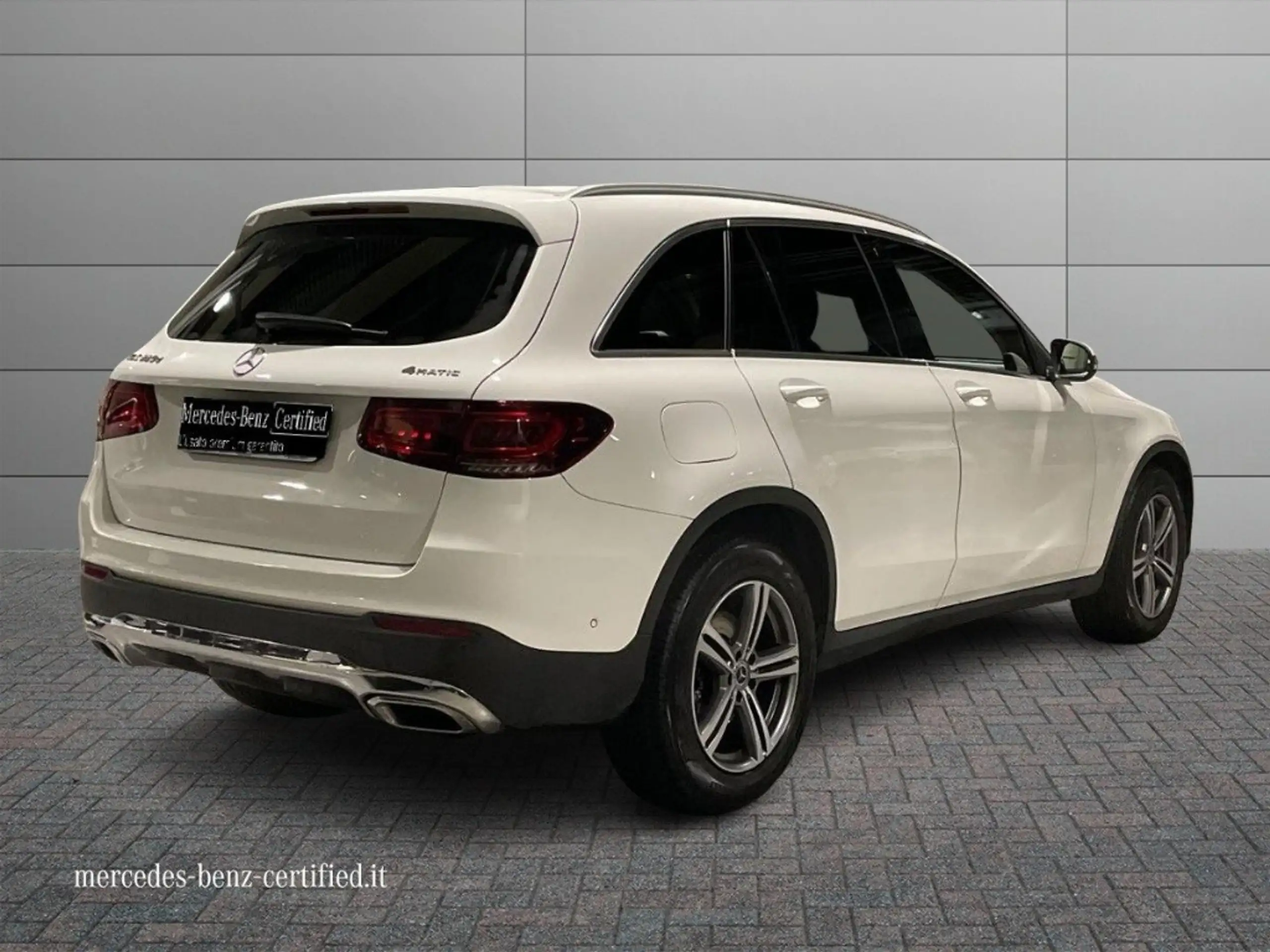 Mercedes-Benz - GLC 220