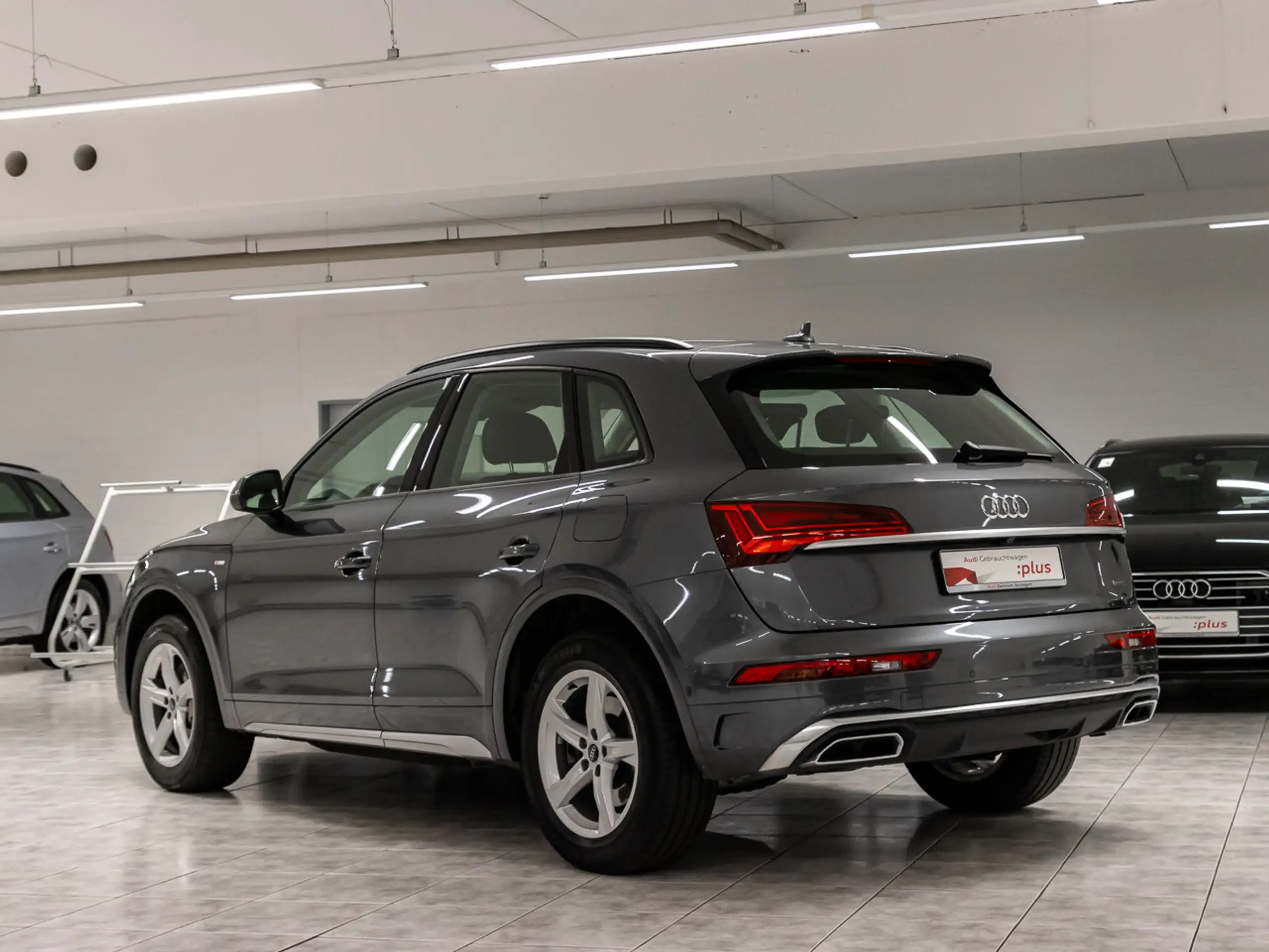 Audi - Q5