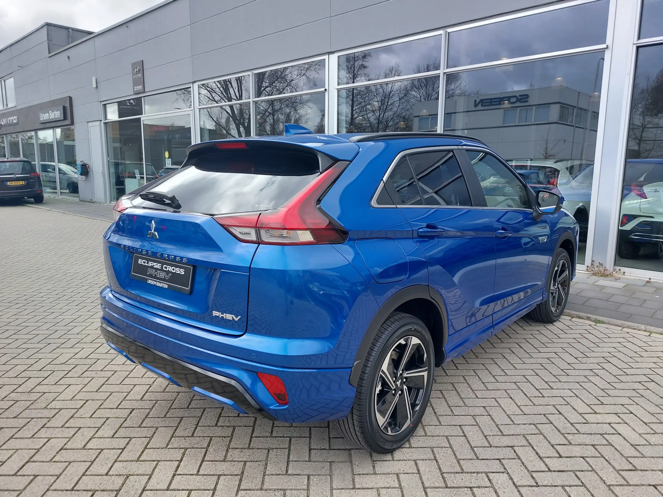 Mitsubishi - Eclipse Cross