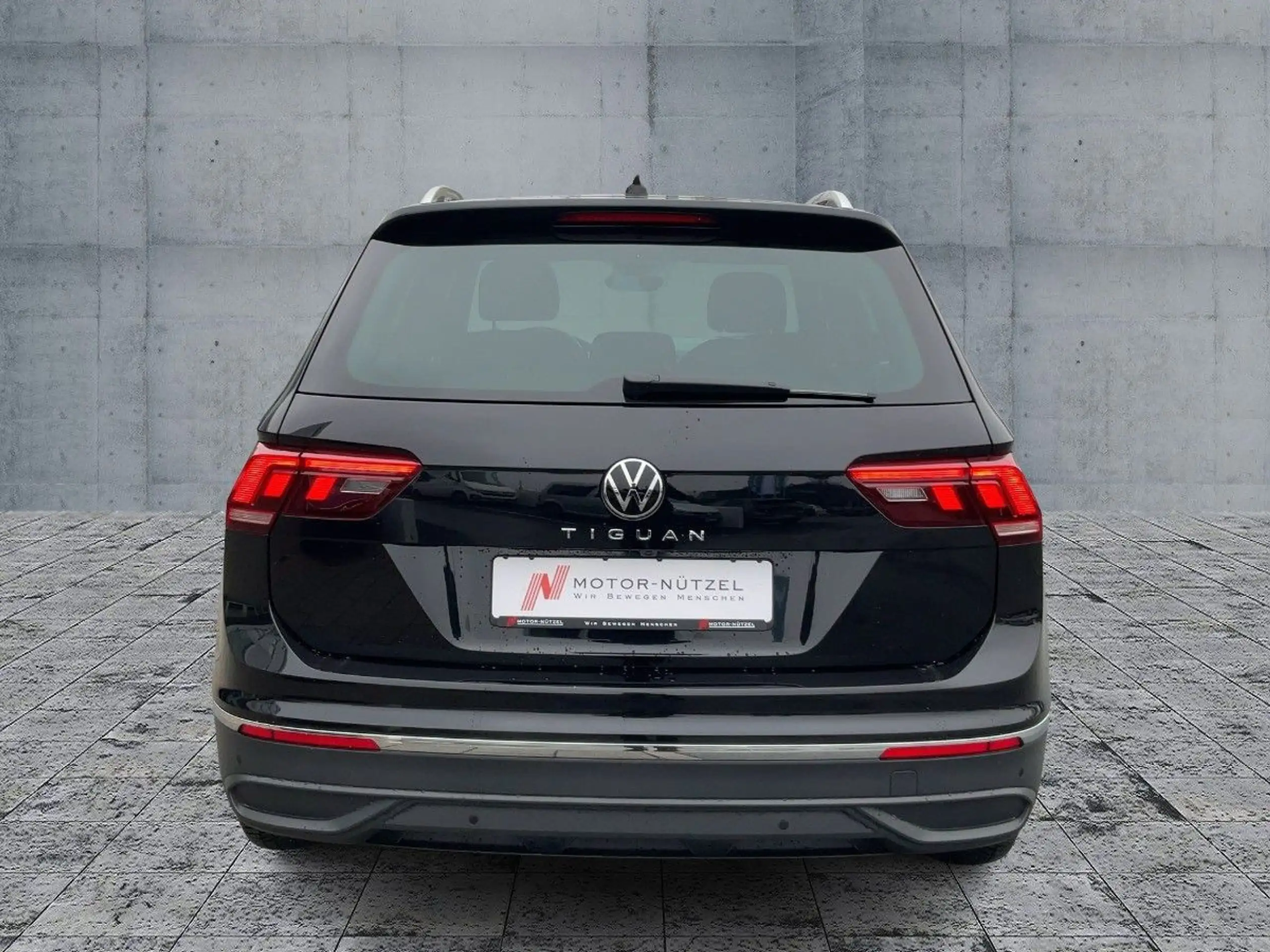 Volkswagen - Tiguan