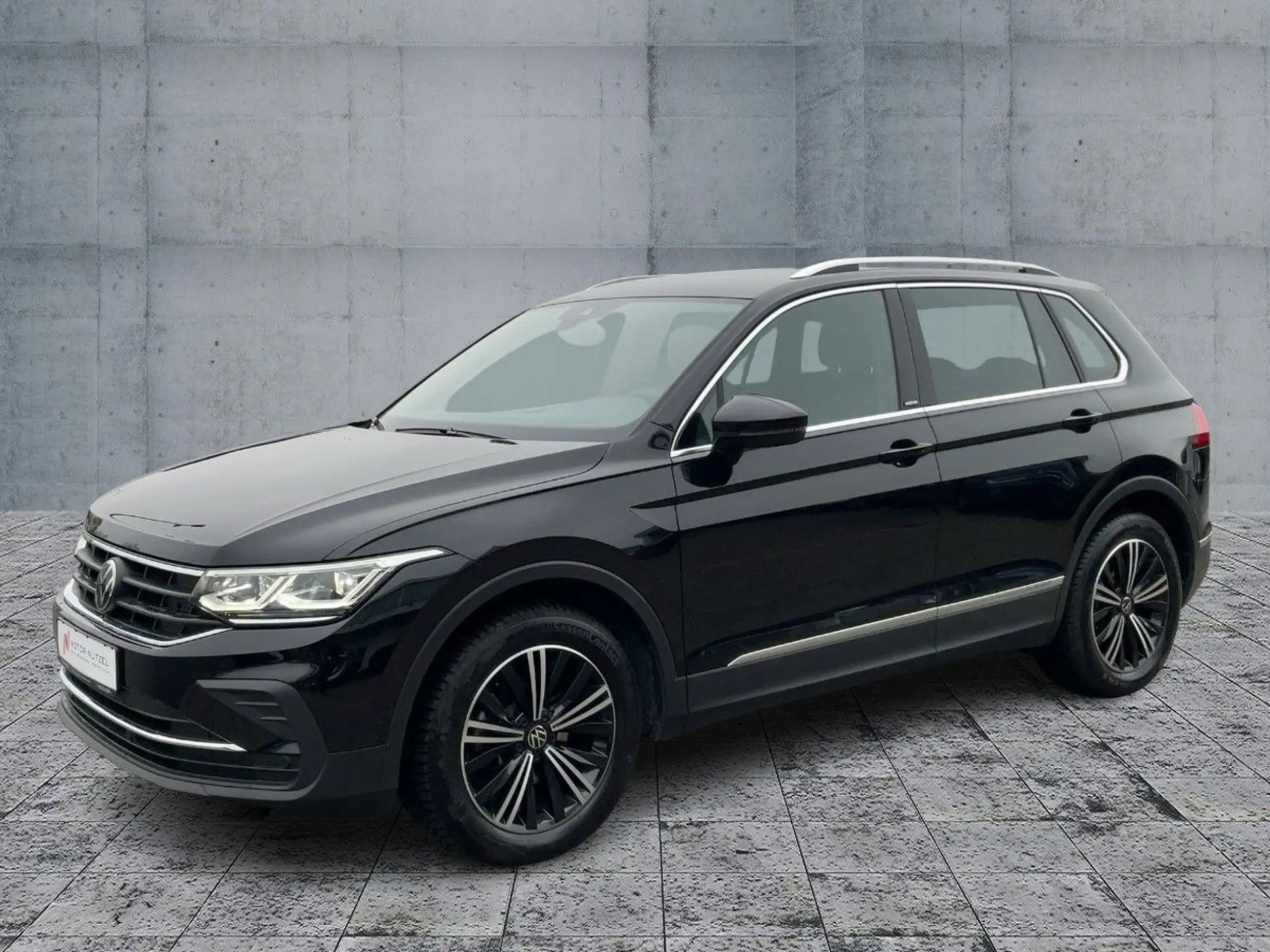 Volkswagen - Tiguan