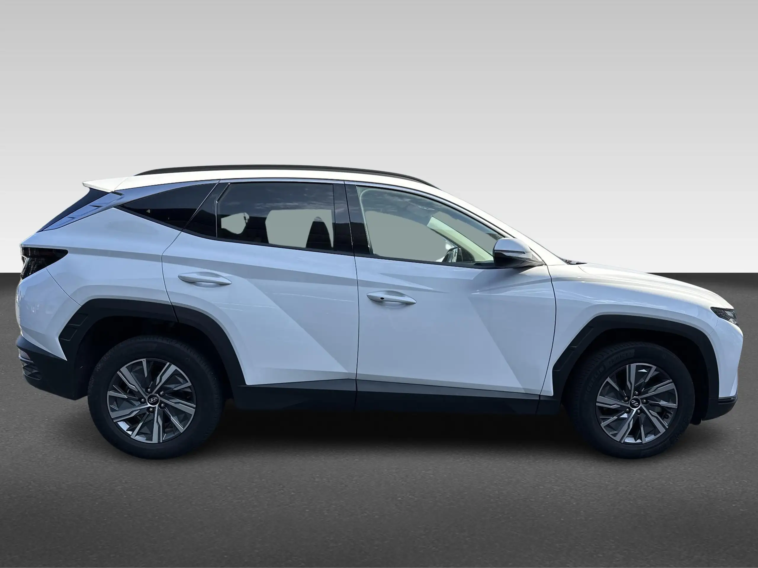 Hyundai - TUCSON