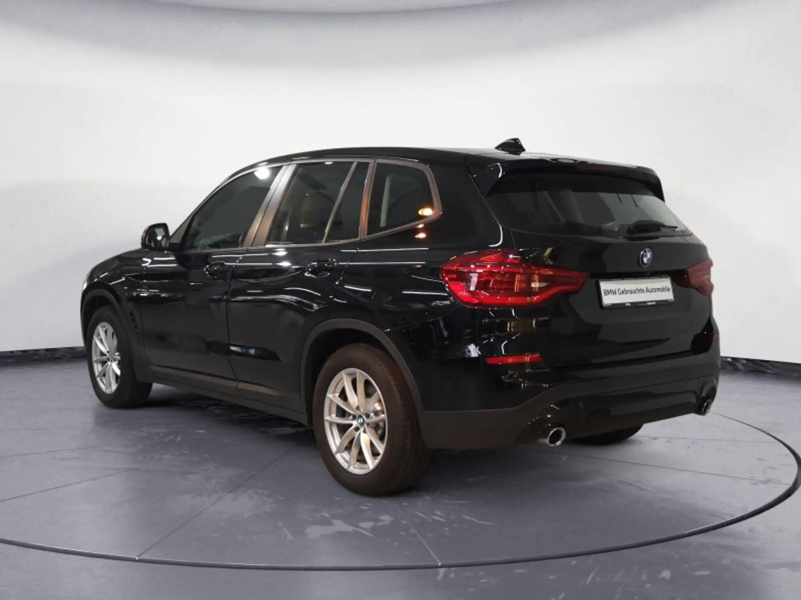 BMW - X3